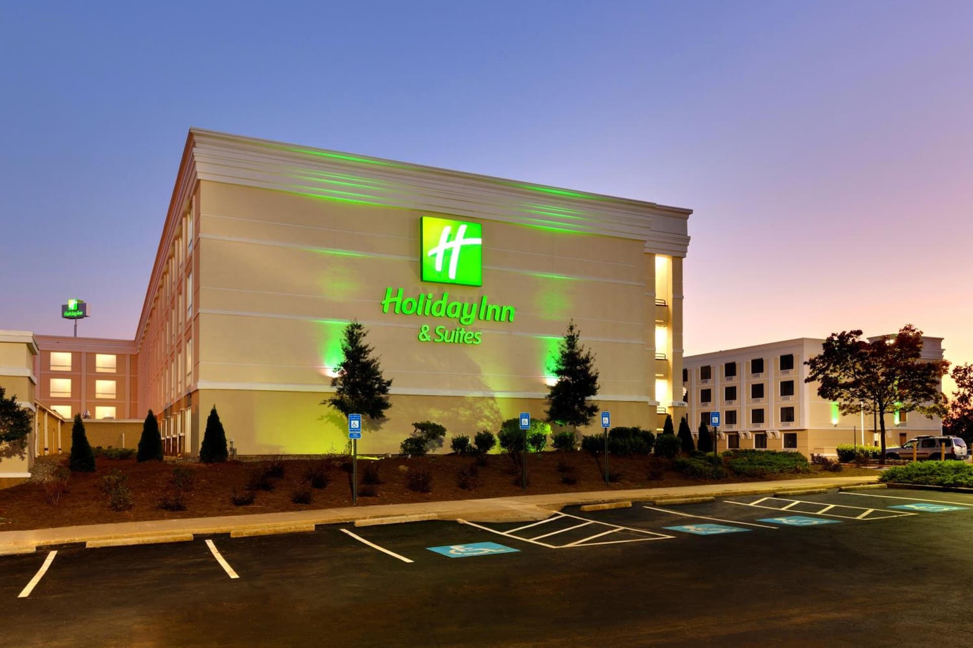 Holiday Inn & Suites Atlanta Airport North by IHG exterior or lobby in Atlanta, GA — main listing photo