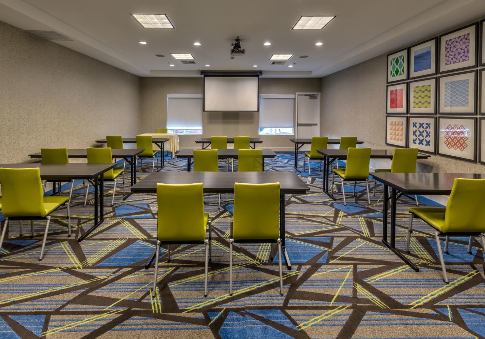 Holiday Inn Express Reno Airport by IHG gallery photo in Reno, NV — image 33