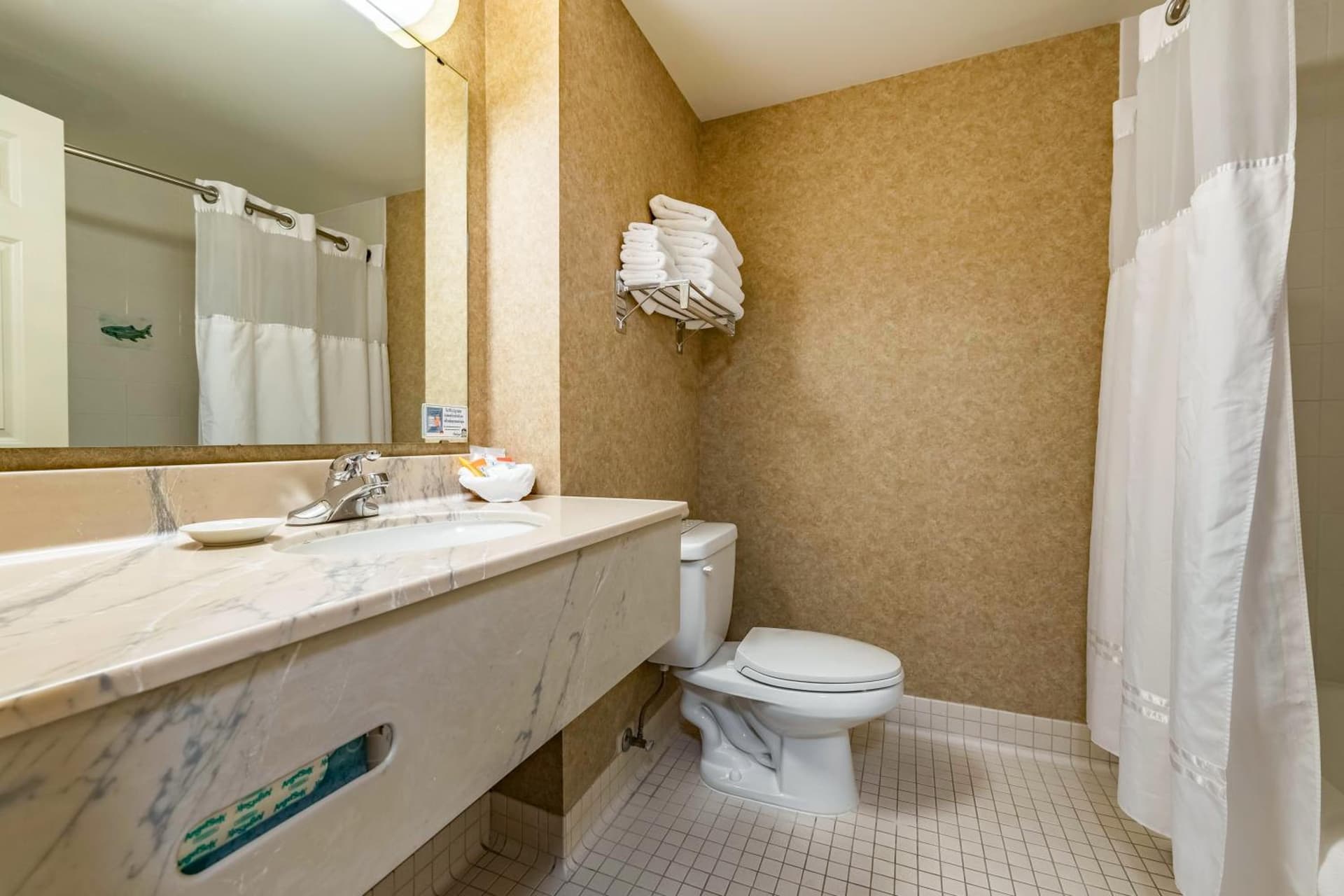 The INN at Gig Harbor gallery photo in Gig Harbor, WA — image 56