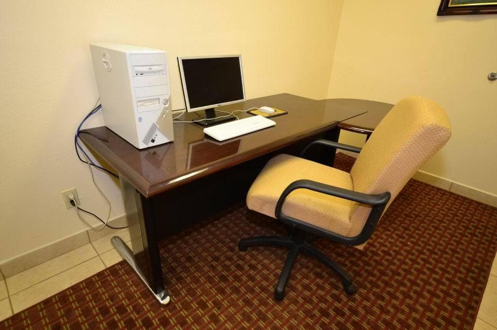 Best Western Casa Villa Suites gallery photo in Harlingen, TX — image 6