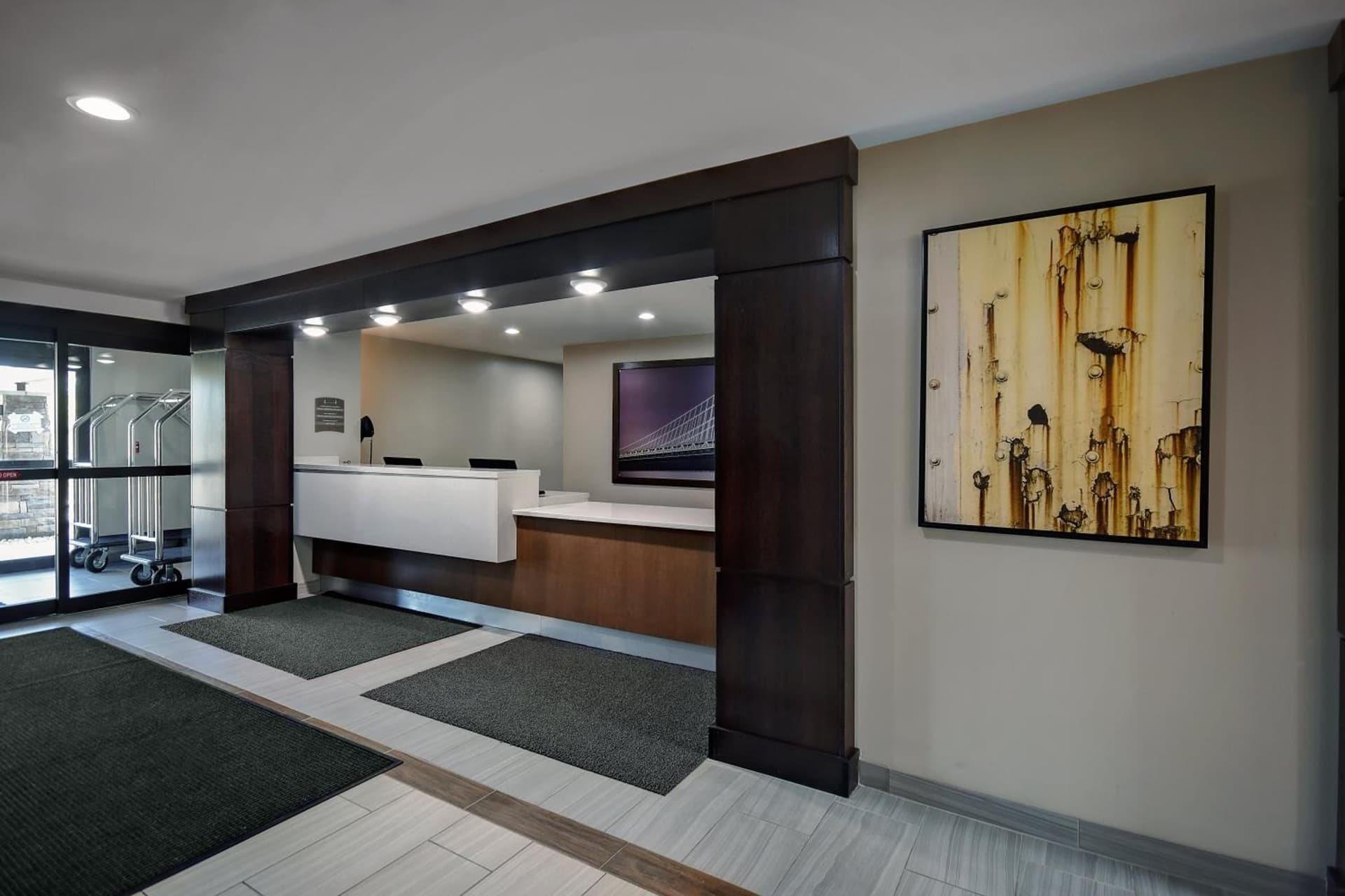 Staybridge Suites - Holland by IHG gallery photo in Holland, MI — image 28