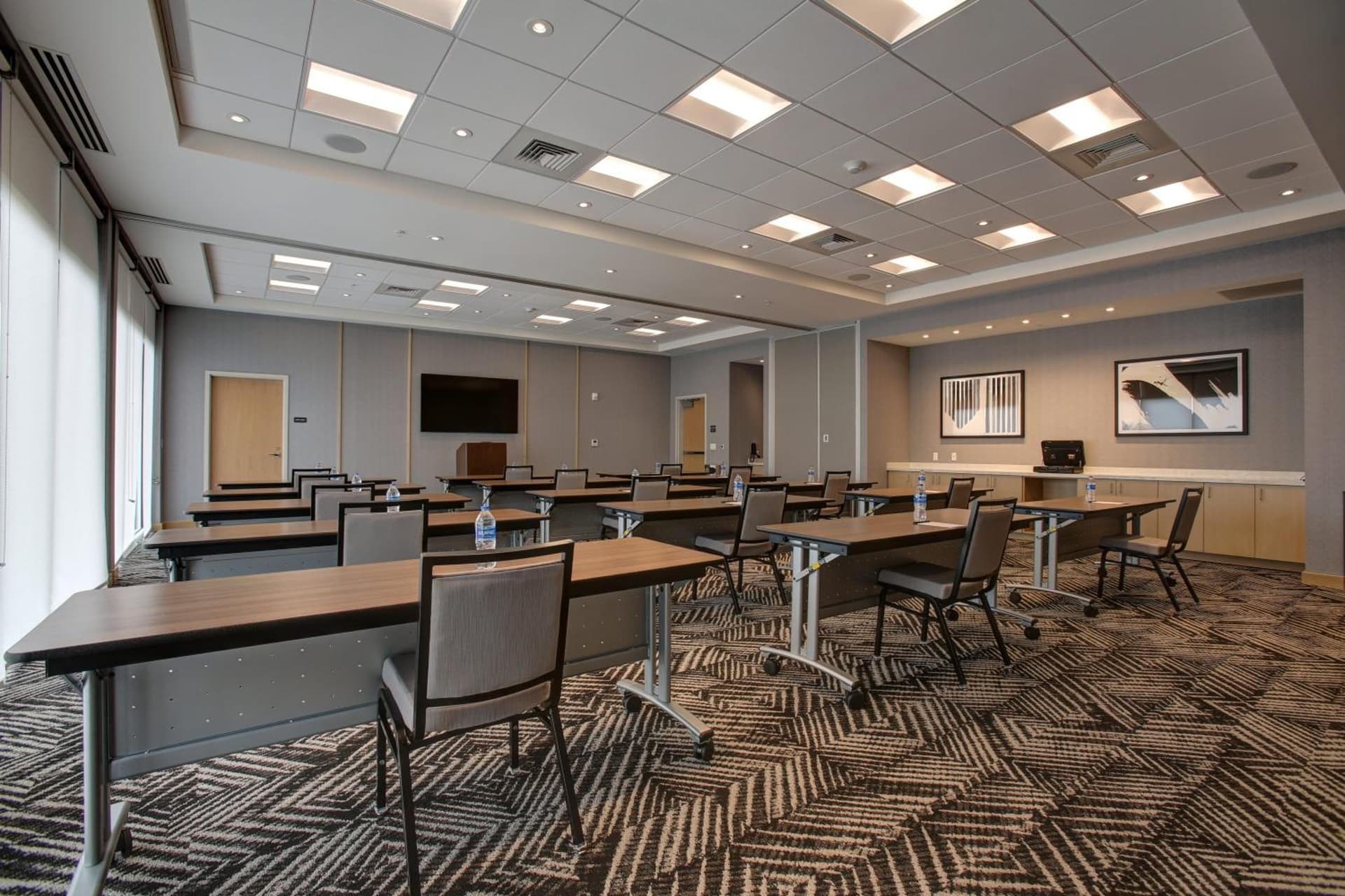 Hyatt Place at Wichita State University gallery photo in Wichita, KS — image 25