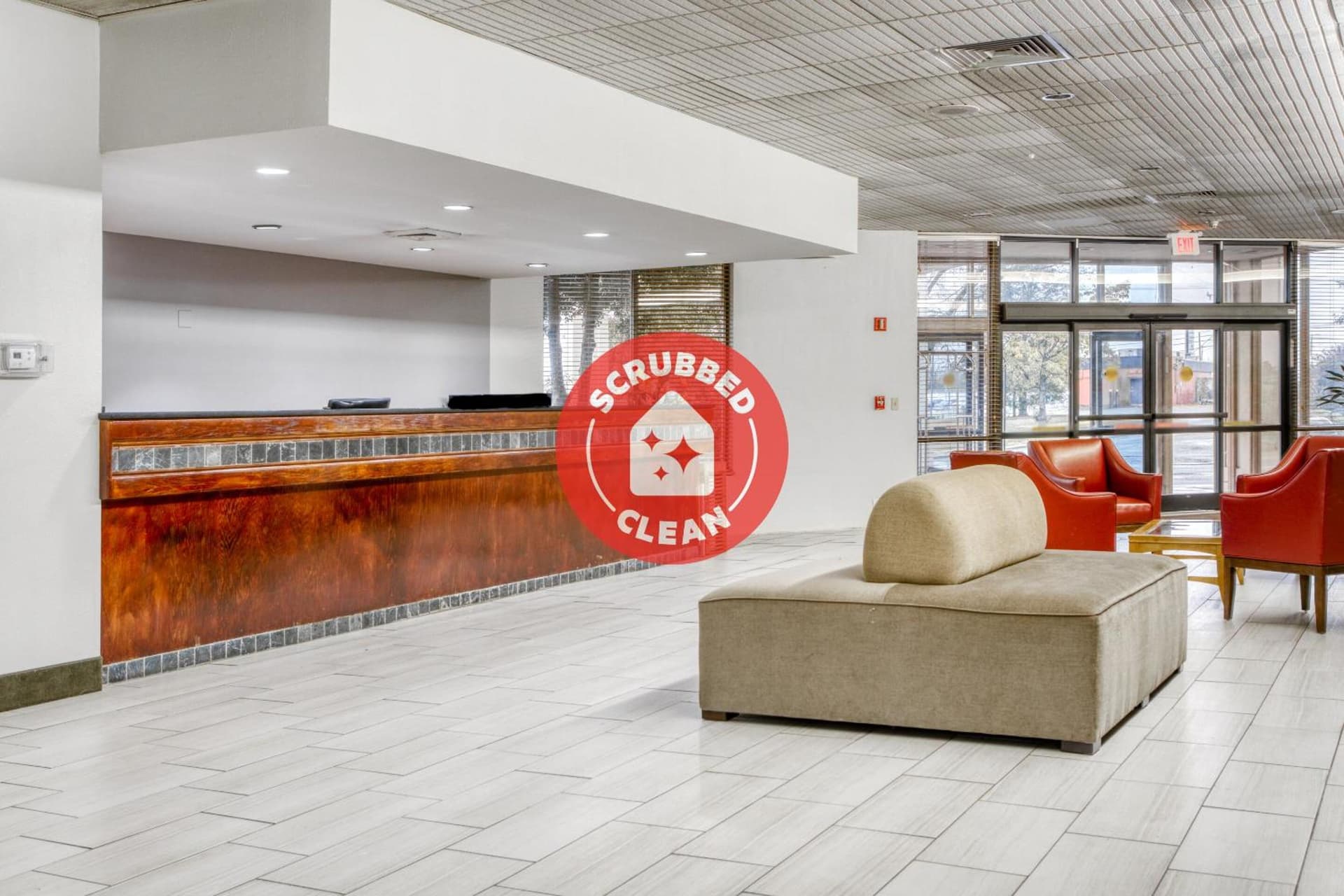 OYO Hotel Burlington South gallery photo in Burlington, NC — image 43