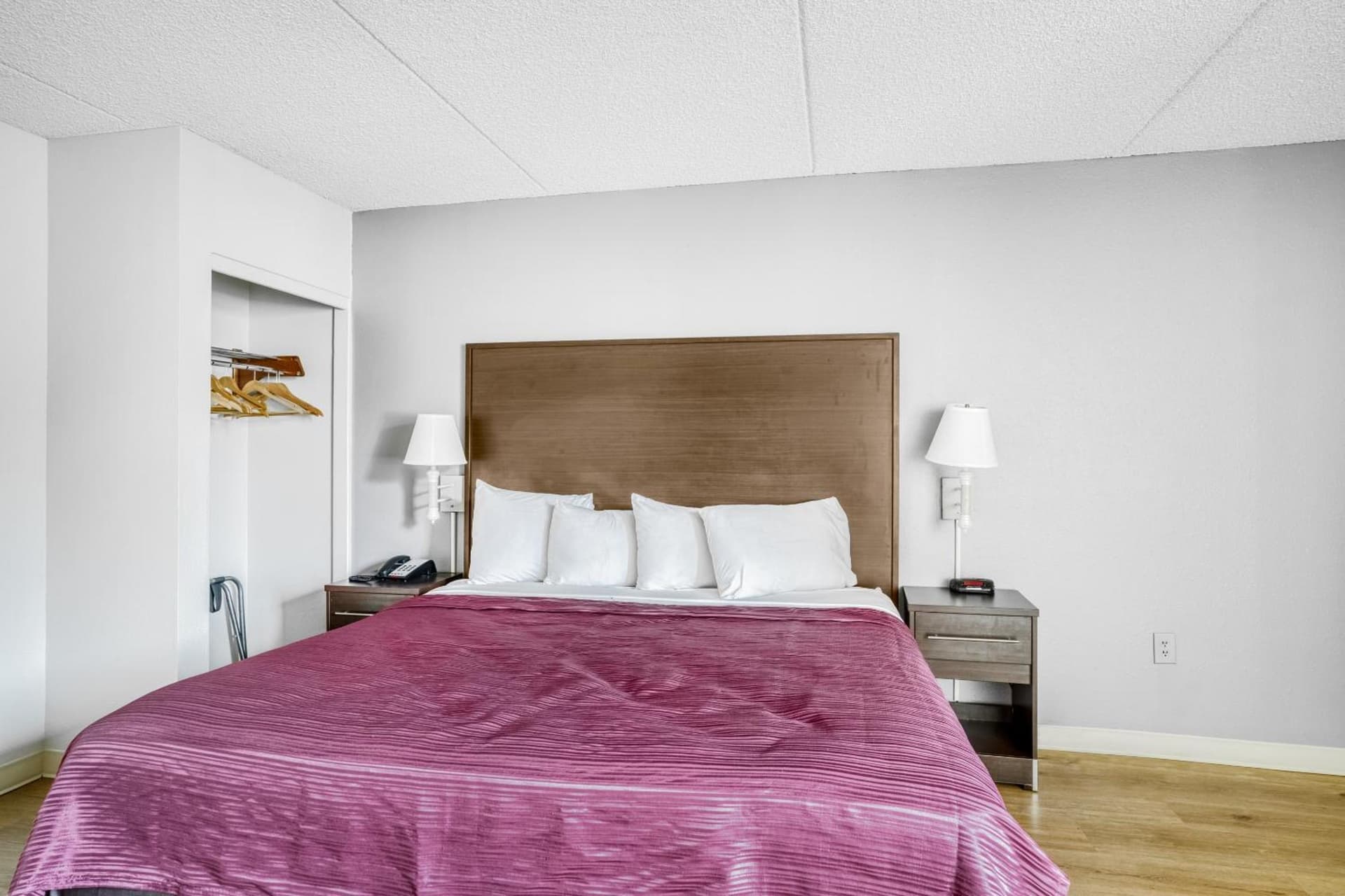 OYO Hotel Burlington South gallery photo in Burlington, NC — image 60
