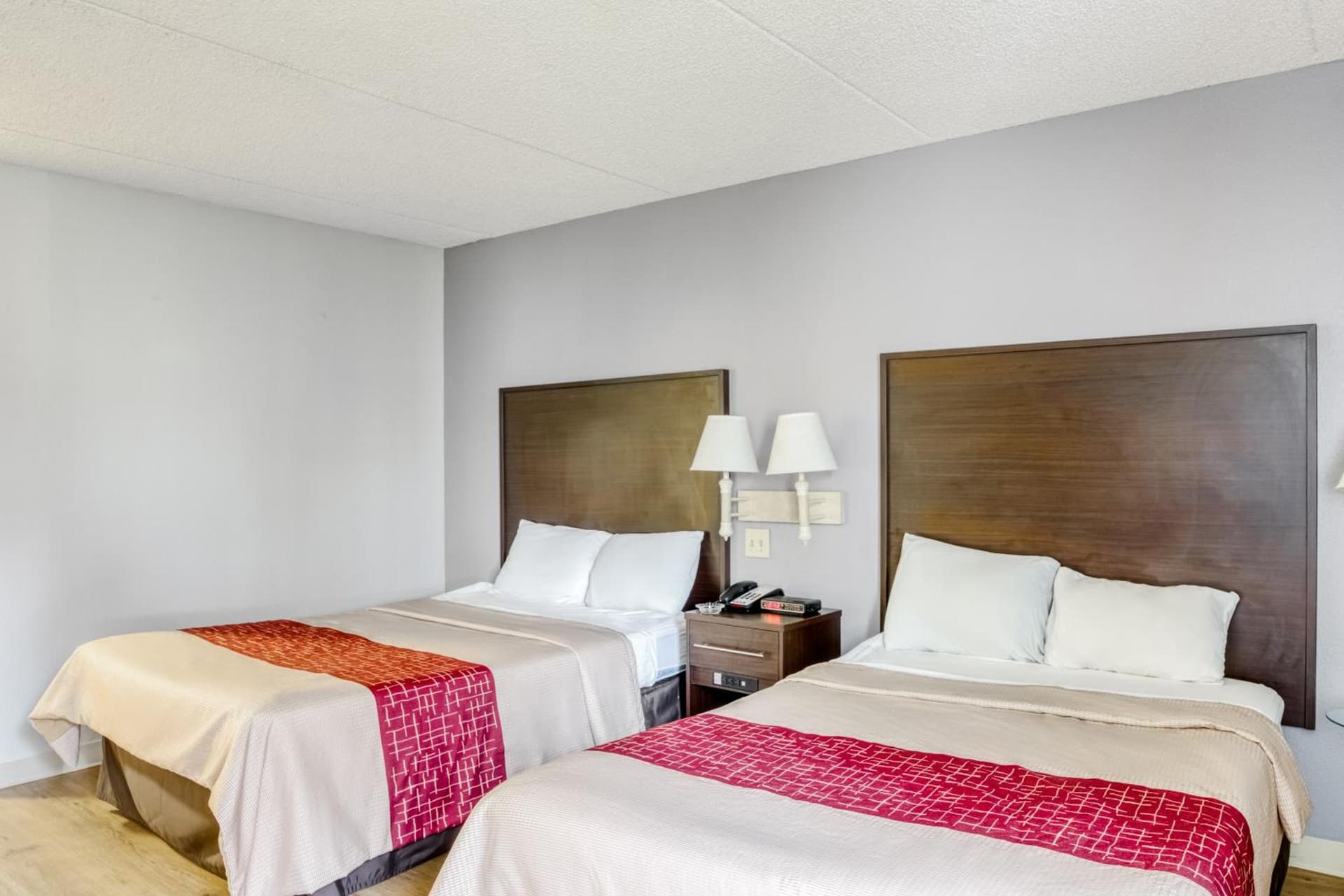 OYO Hotel Burlington South gallery photo in Burlington, NC — image 40