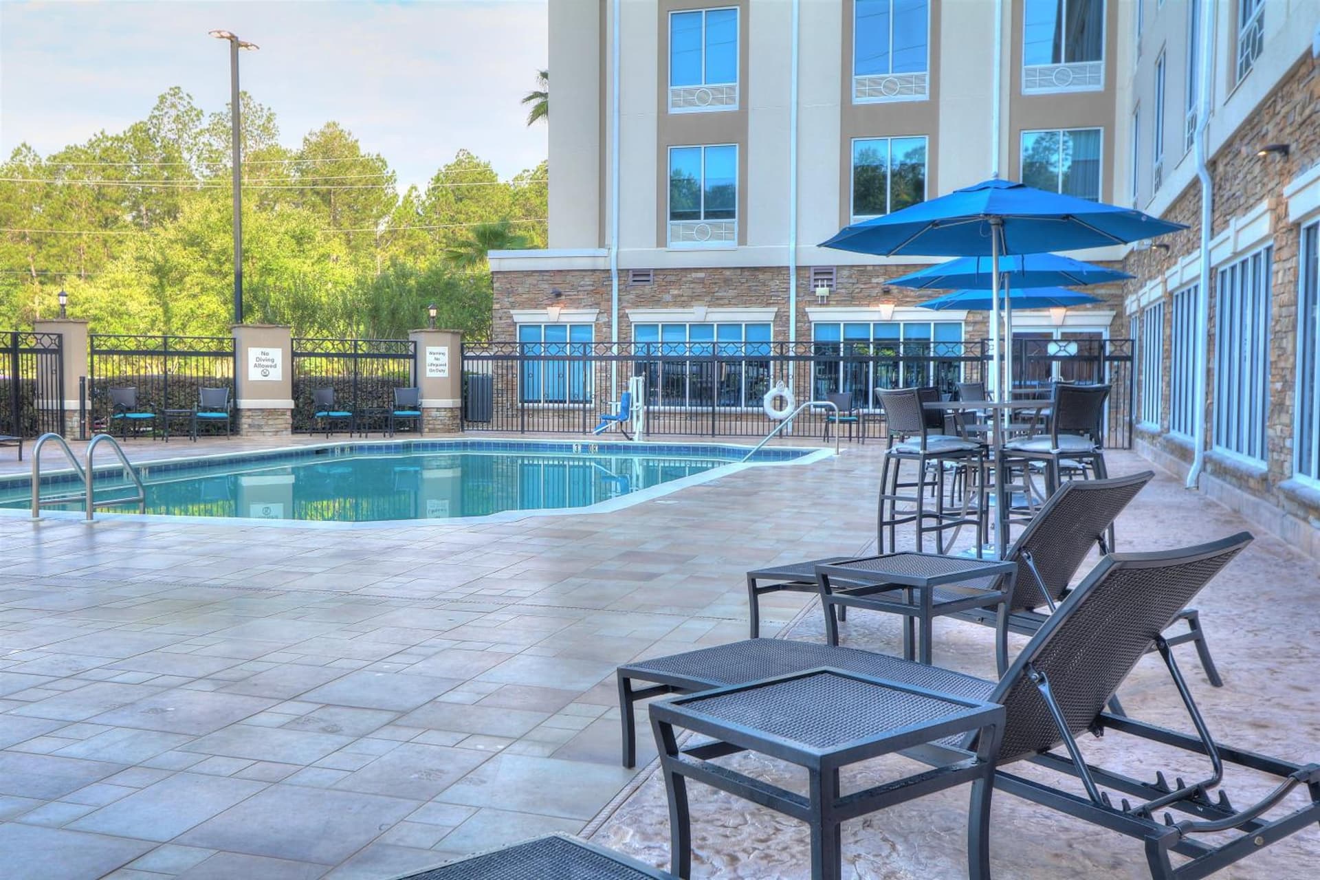 Holiday Inn Express Hotel & Suites Mobile Saraland by IHG gallery photo in Saraland, AL — image 24