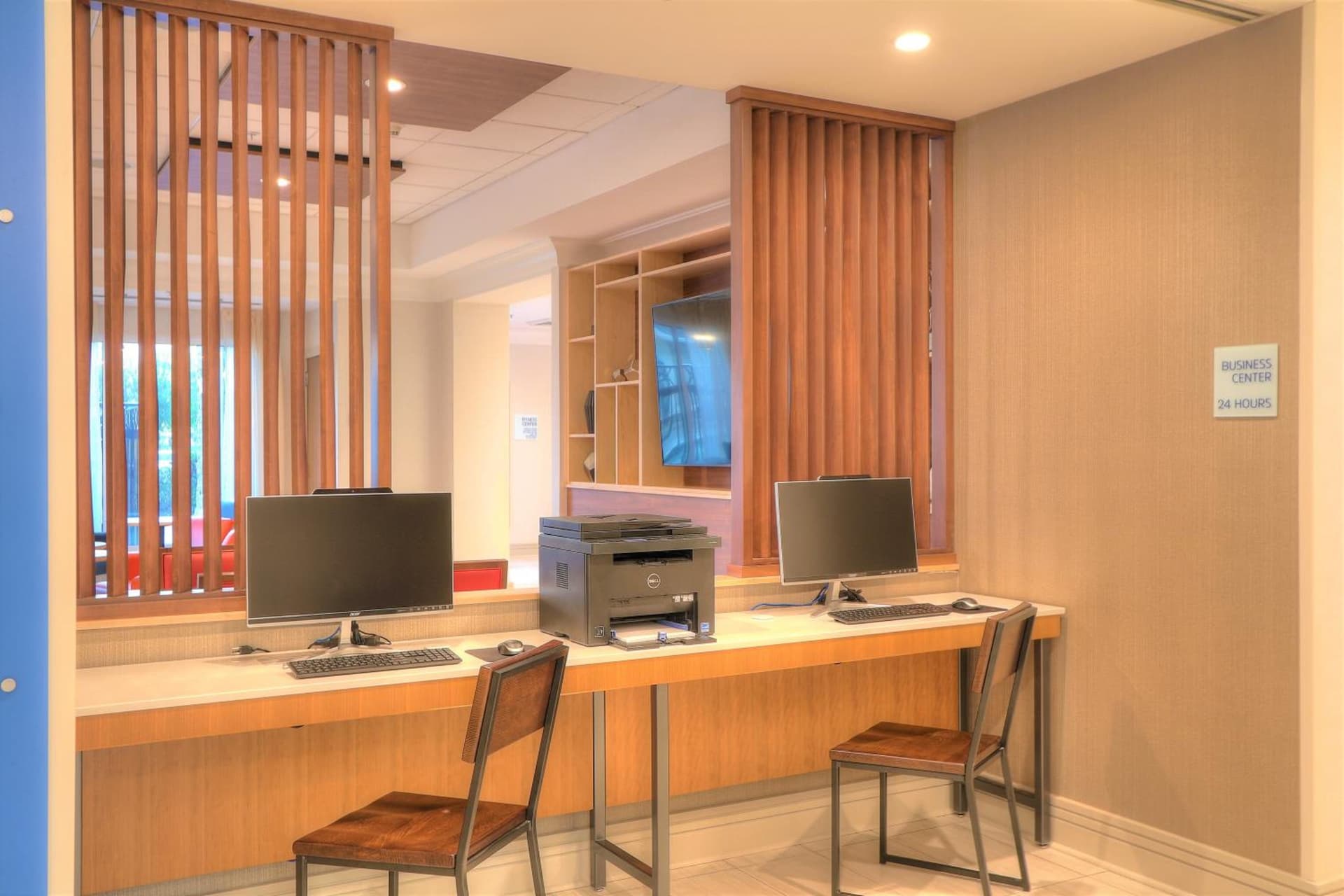 Holiday Inn Express Hotel & Suites Mobile Saraland by IHG gallery photo in Saraland, AL — image 10