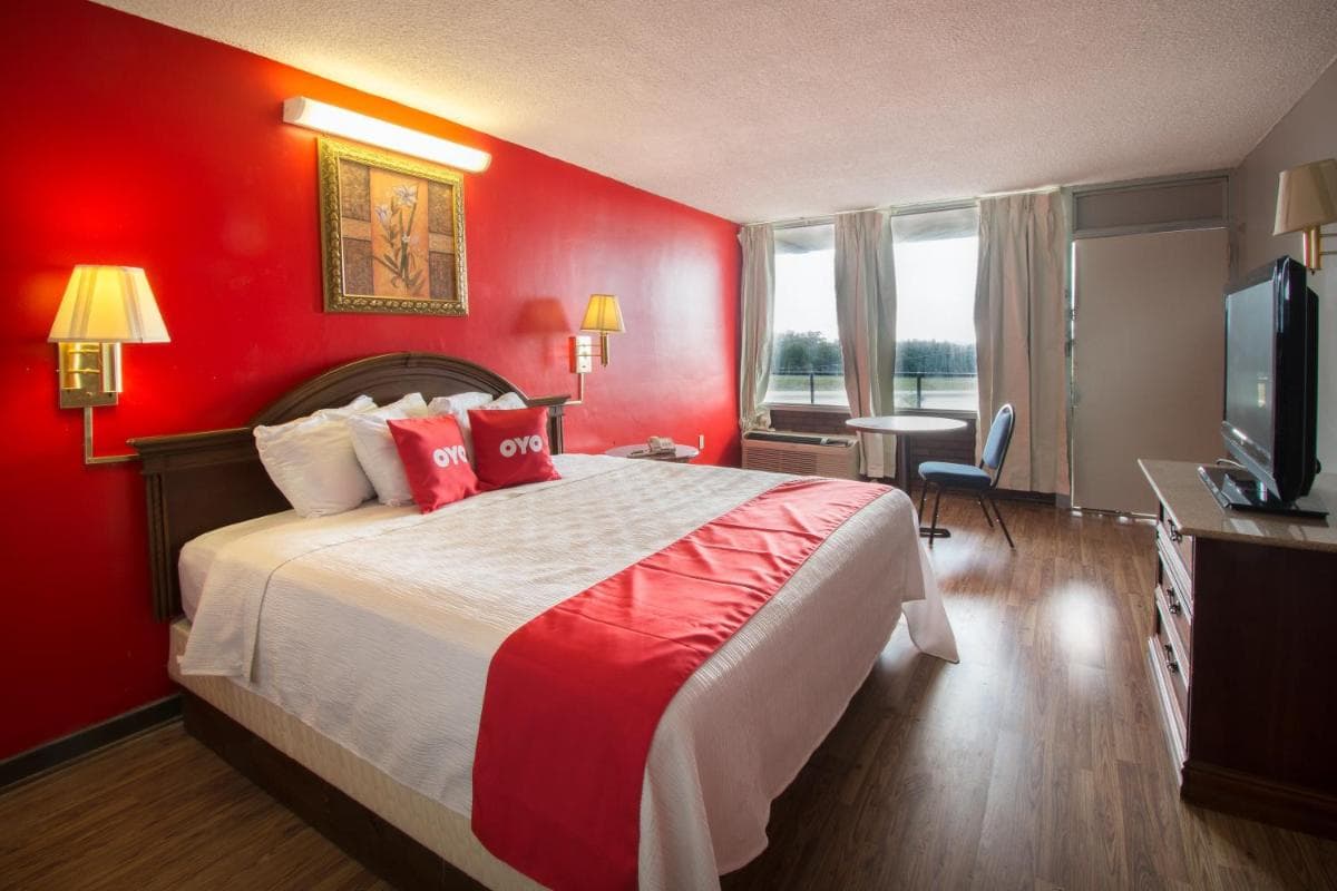 Motel 6 Macon GA South featured exterior or lobby in Macon, GA — similar hotel