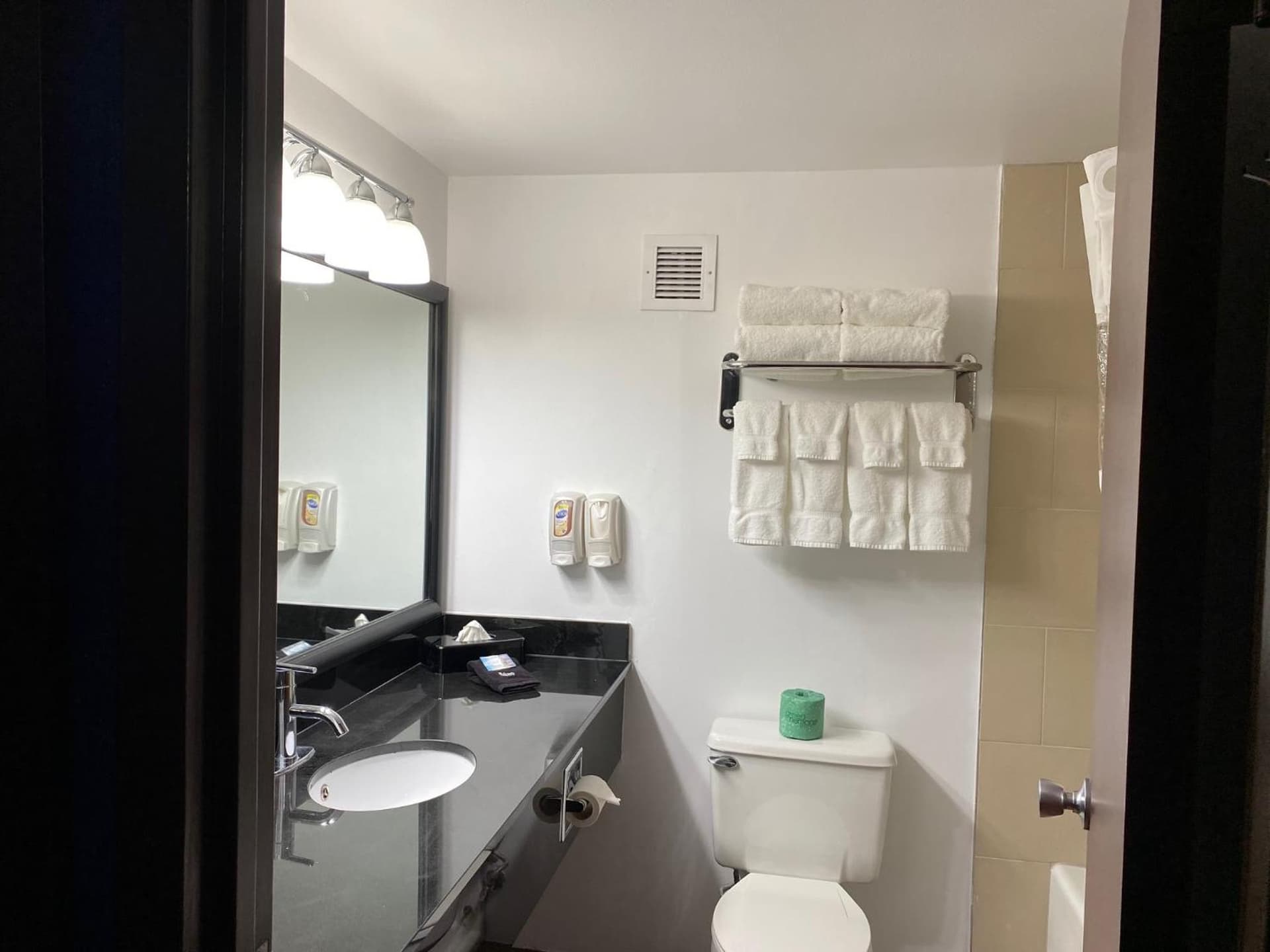 The Atrium Hotel on Third interior in Quincy, IL — gallery photo 2