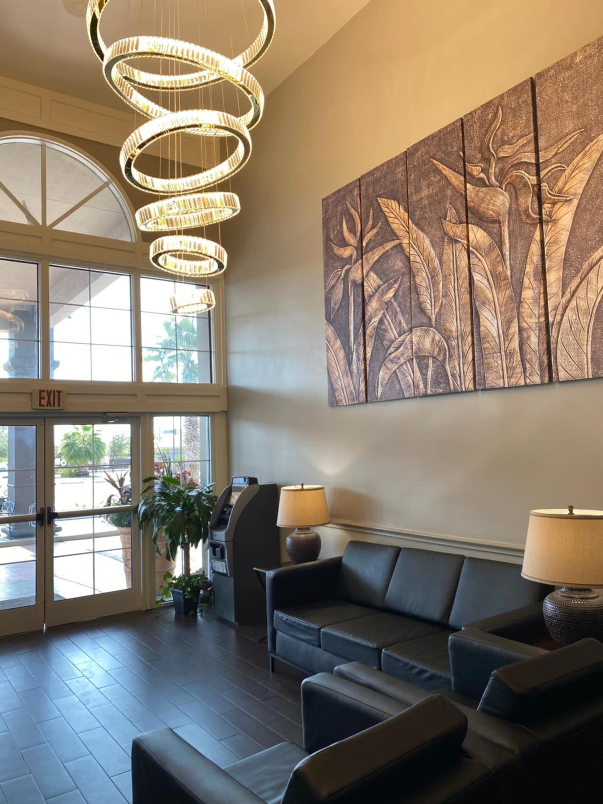 La Quinta Inn by Wyndham San Antonio Brooks City Base interior in San Antonio, TX — gallery photo 2