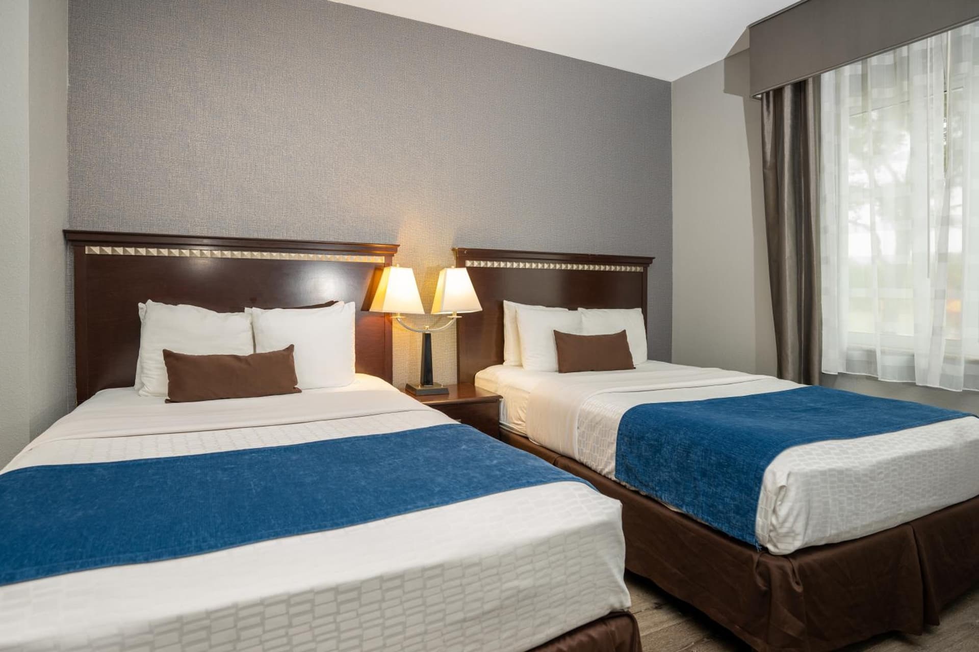 Comfort Suites Seabrook - La Porte - Kemah gallery photo in Seabrook, TX — image 23