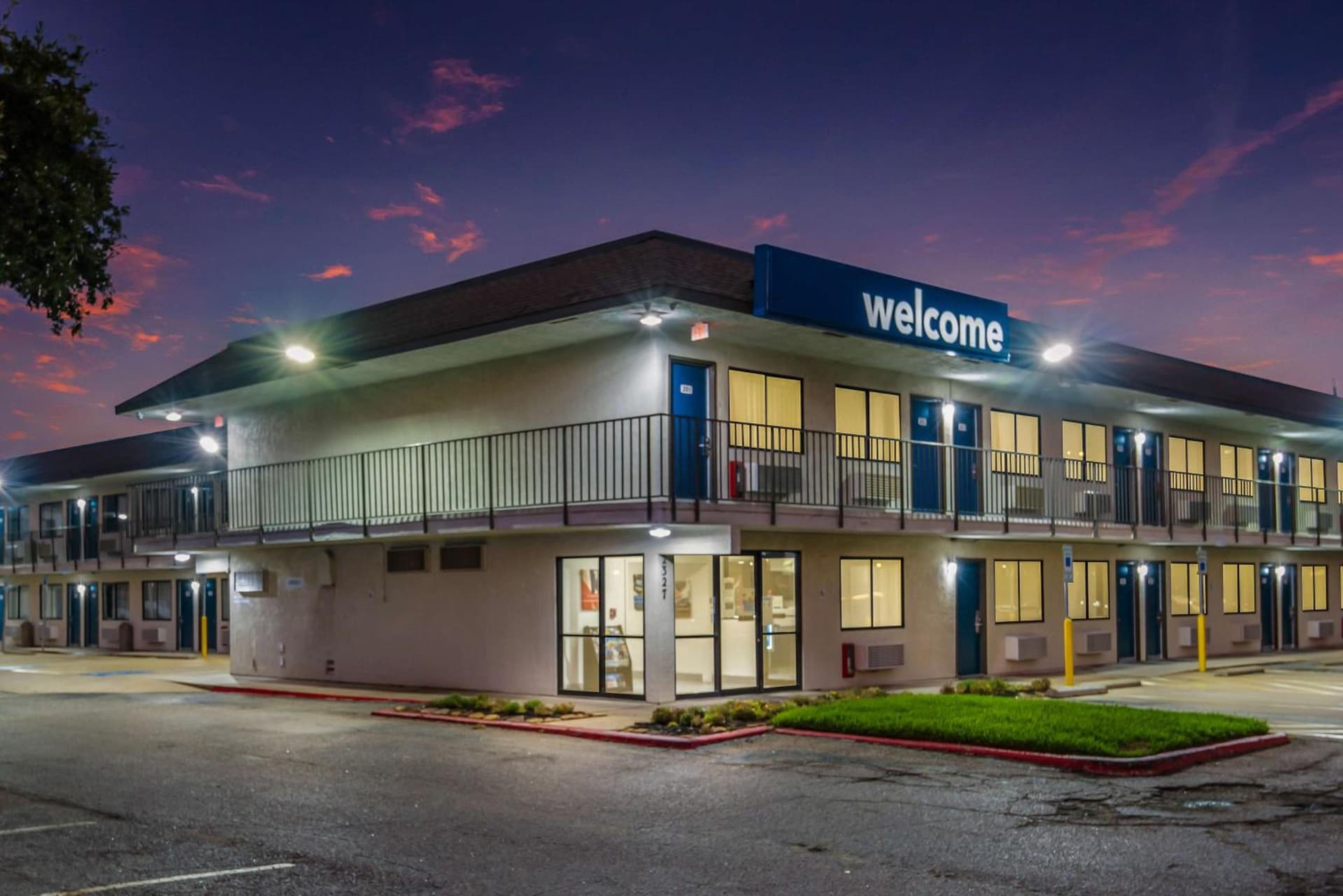 Motel 6-College Station, TX - Bryan gallery photo in College Station, TX — image 8