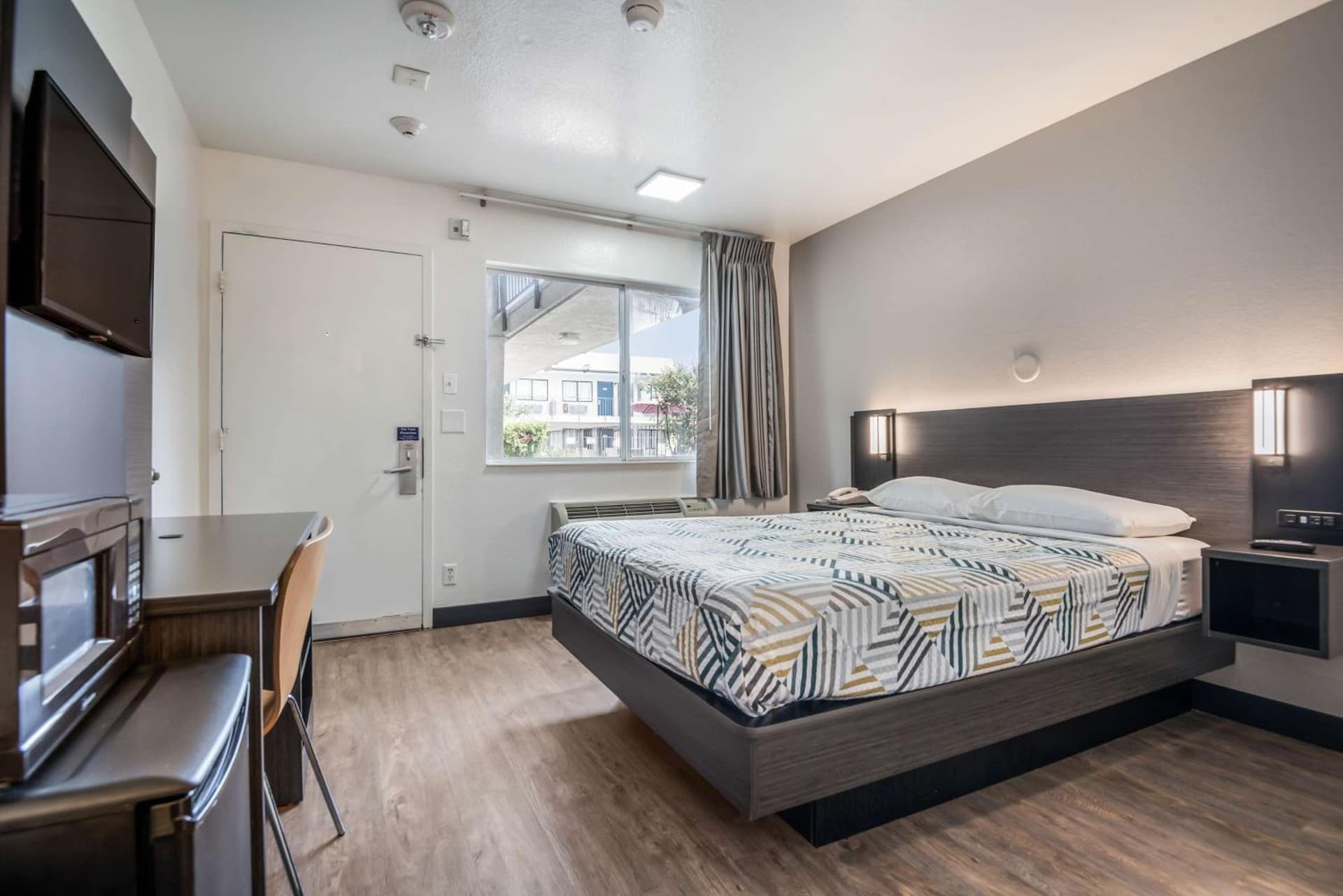 Motel 6-College Station, TX - Bryan gallery photo in College Station, TX — image 29