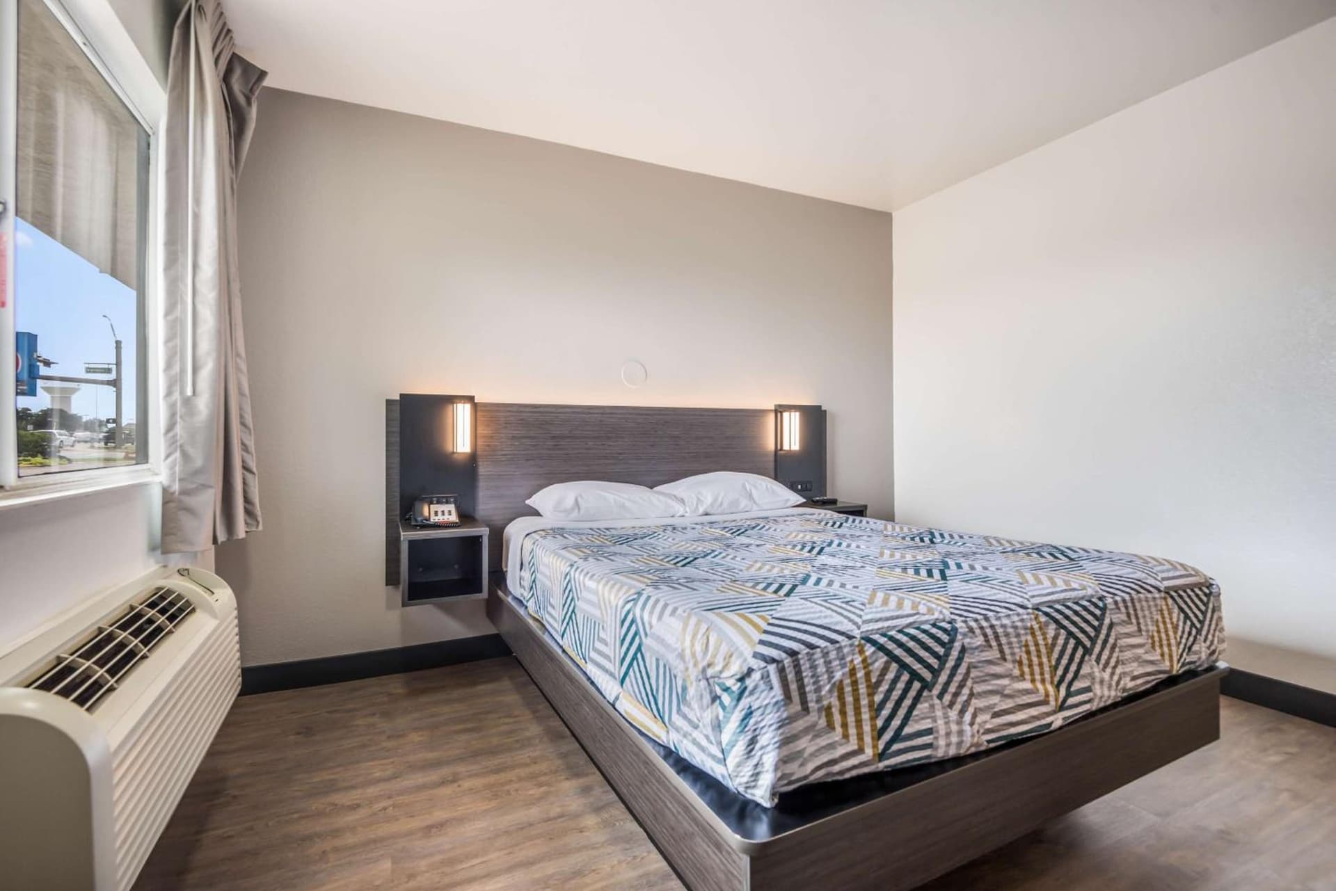 Motel 6-College Station, TX - Bryan gallery photo in College Station, TX — image 42