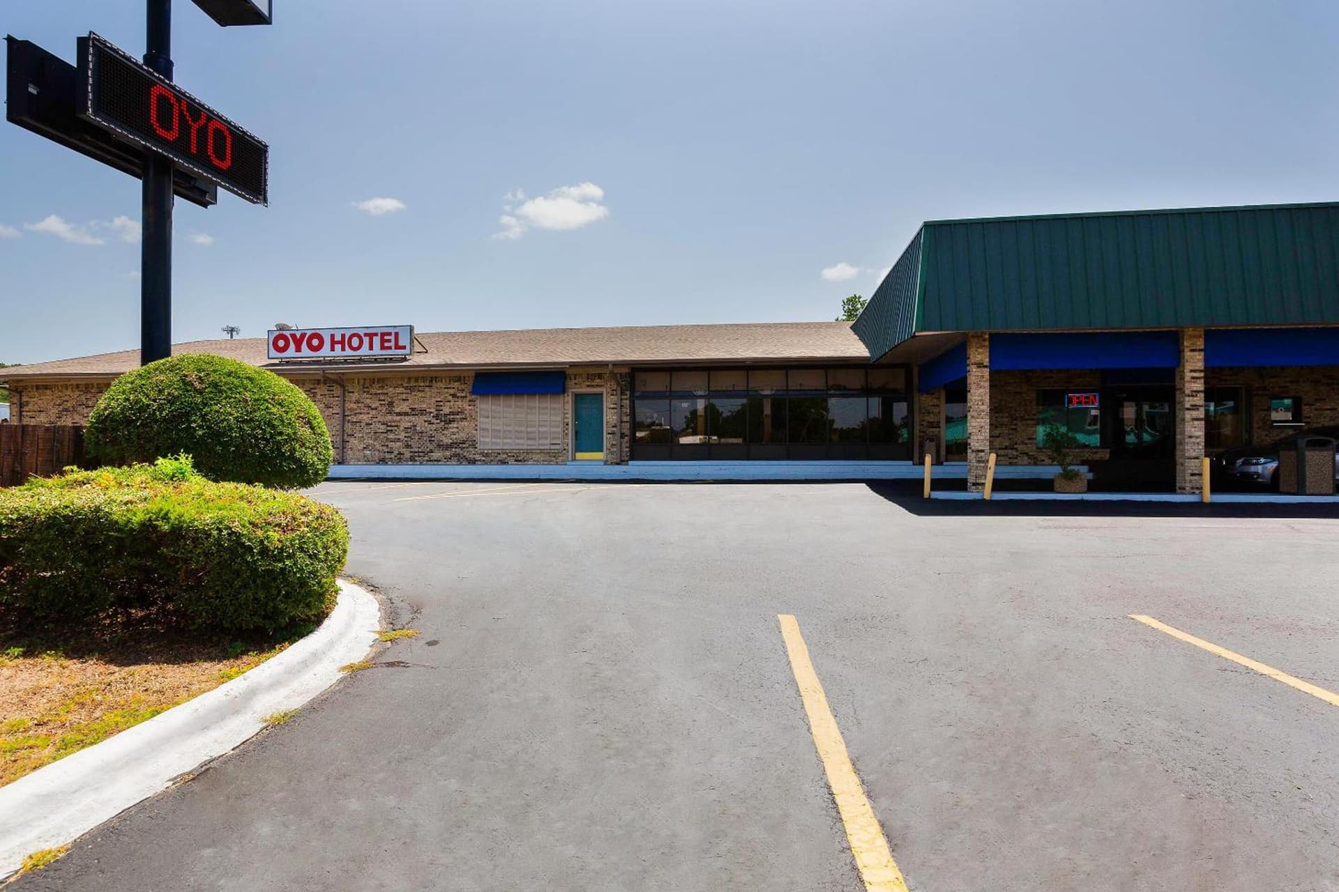 OYO Hotel Tyler Lindale gallery photo in Tyler, TX — image 4