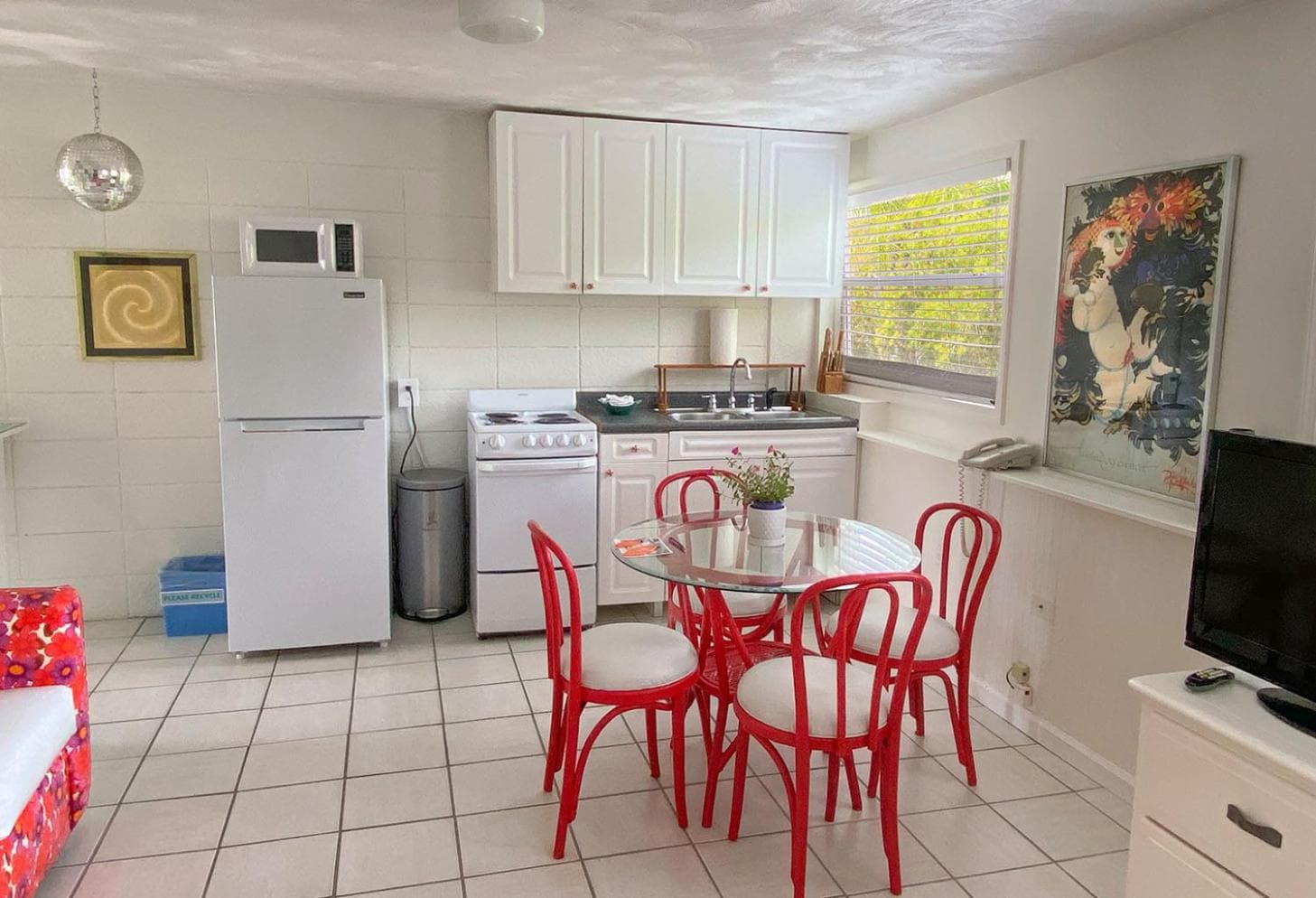 South Beach Place - Vero Beach interior in Vero Beach, FL — gallery photo 2