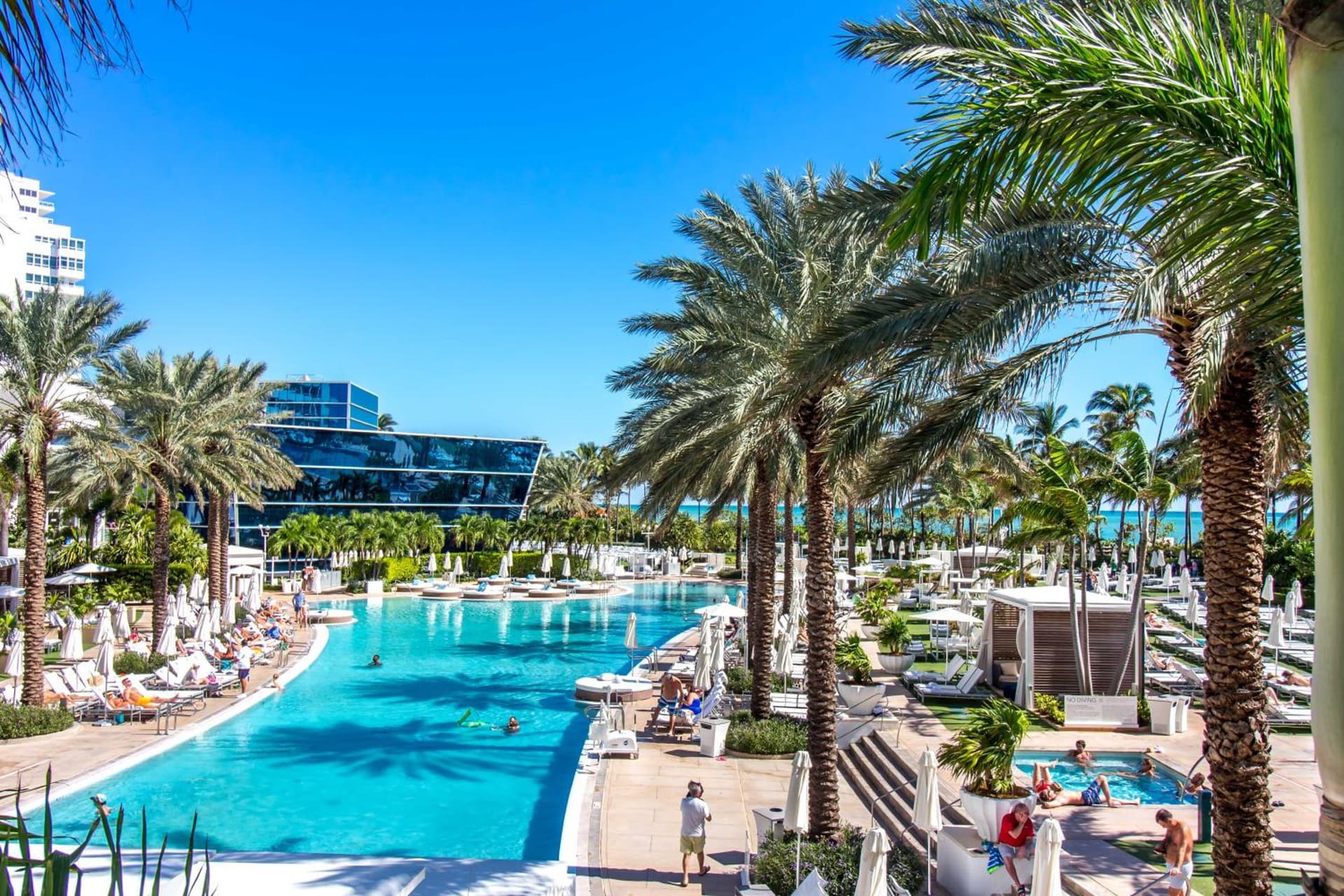 FB Miami Beach Tresor Private Luxury Suites property views in Miami Beach, FL — gallery photo 3