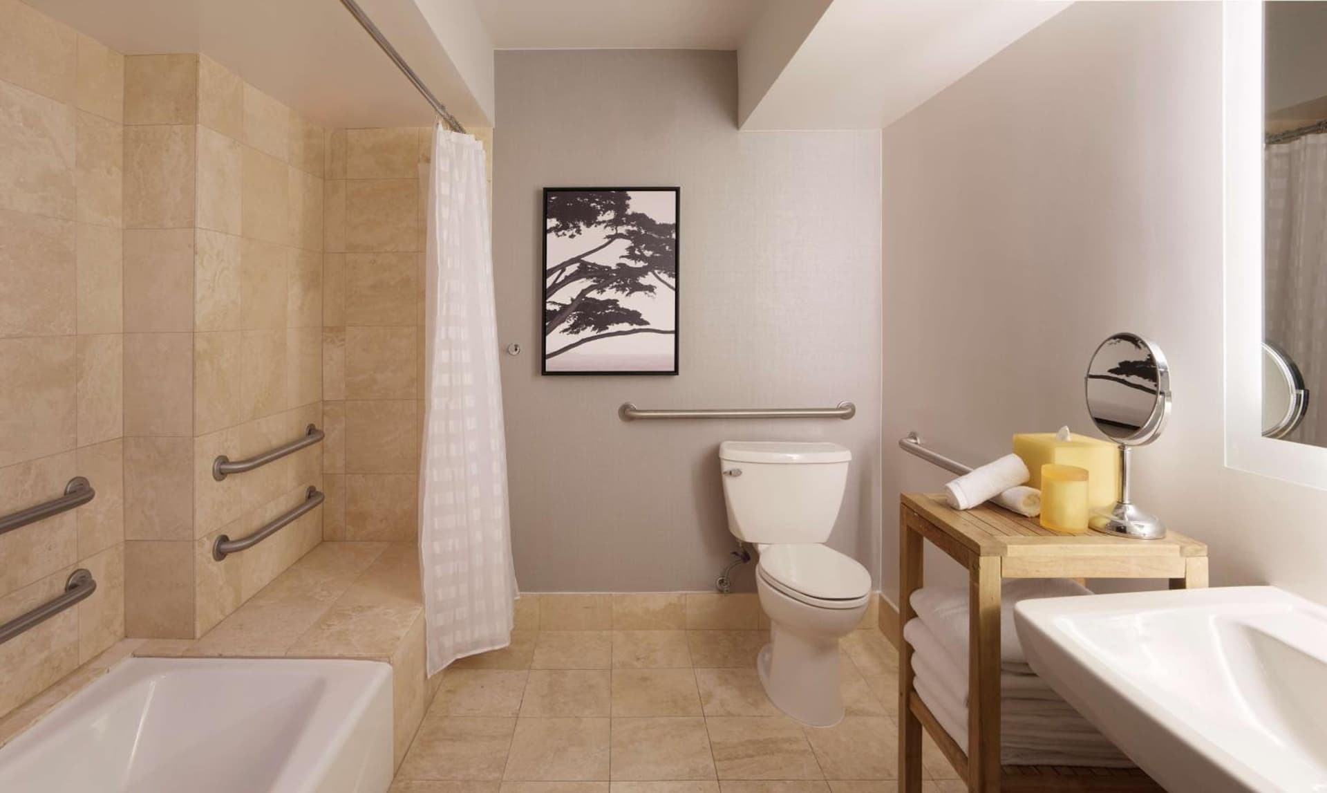 Hyatt Regency Monterey Hotel and Spa gallery photo in Monterey, CA — image 27