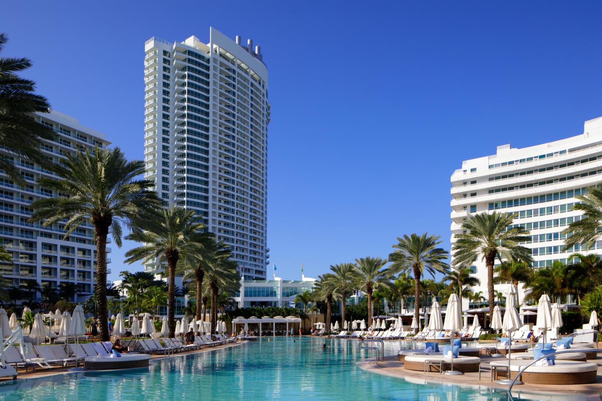 FB Miami Beach Sorrento Private Ocean Luxury Suite interior in Miami Beach, FL — gallery photo 2
