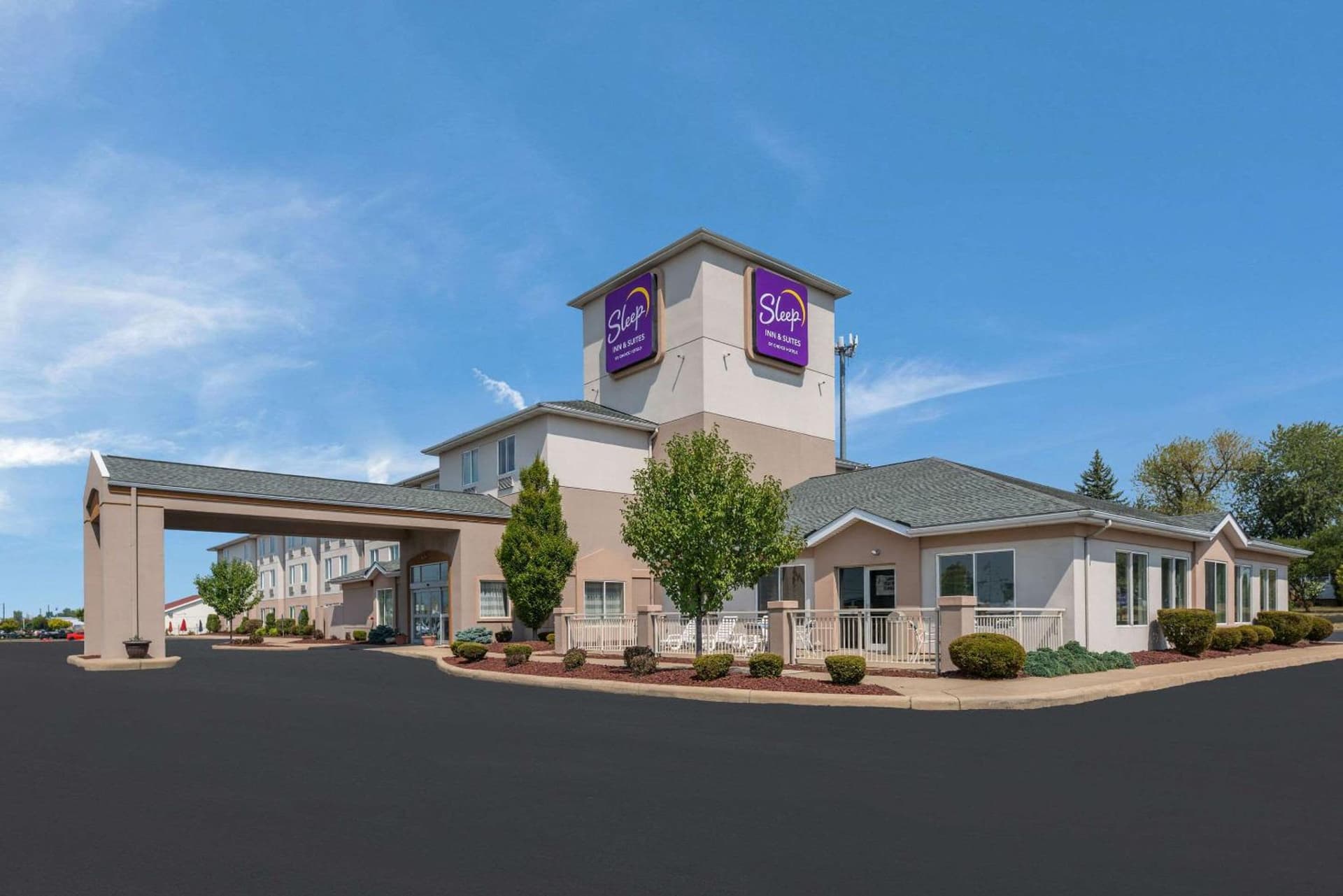 Sleep Inn & Suites Port Clinton featured exterior or lobby in Port Clinton, OH — similar hotel