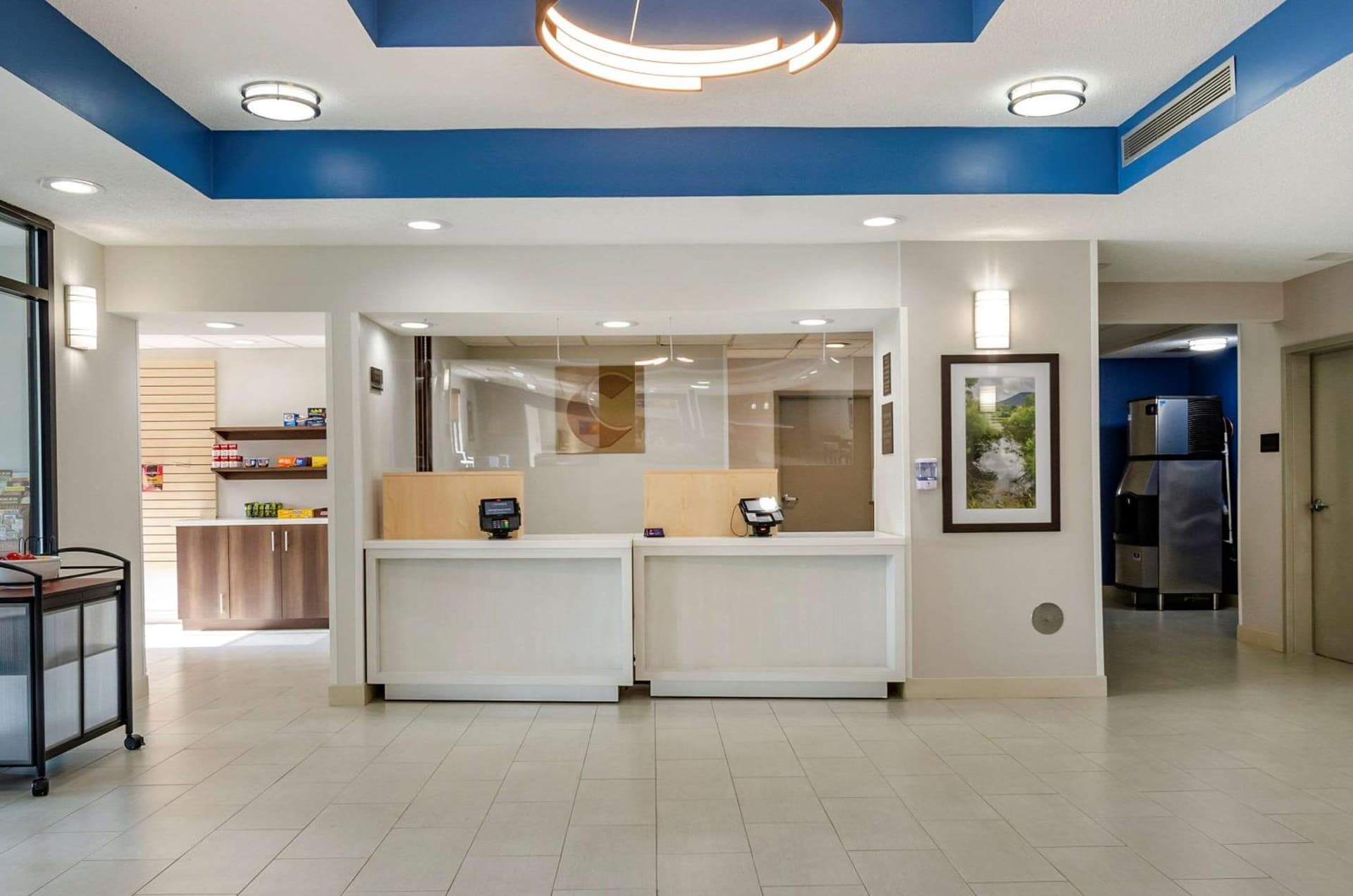 Comfort Inn & Suites Troutville-Roanoke North property views in Troutville, VA — gallery photo 3