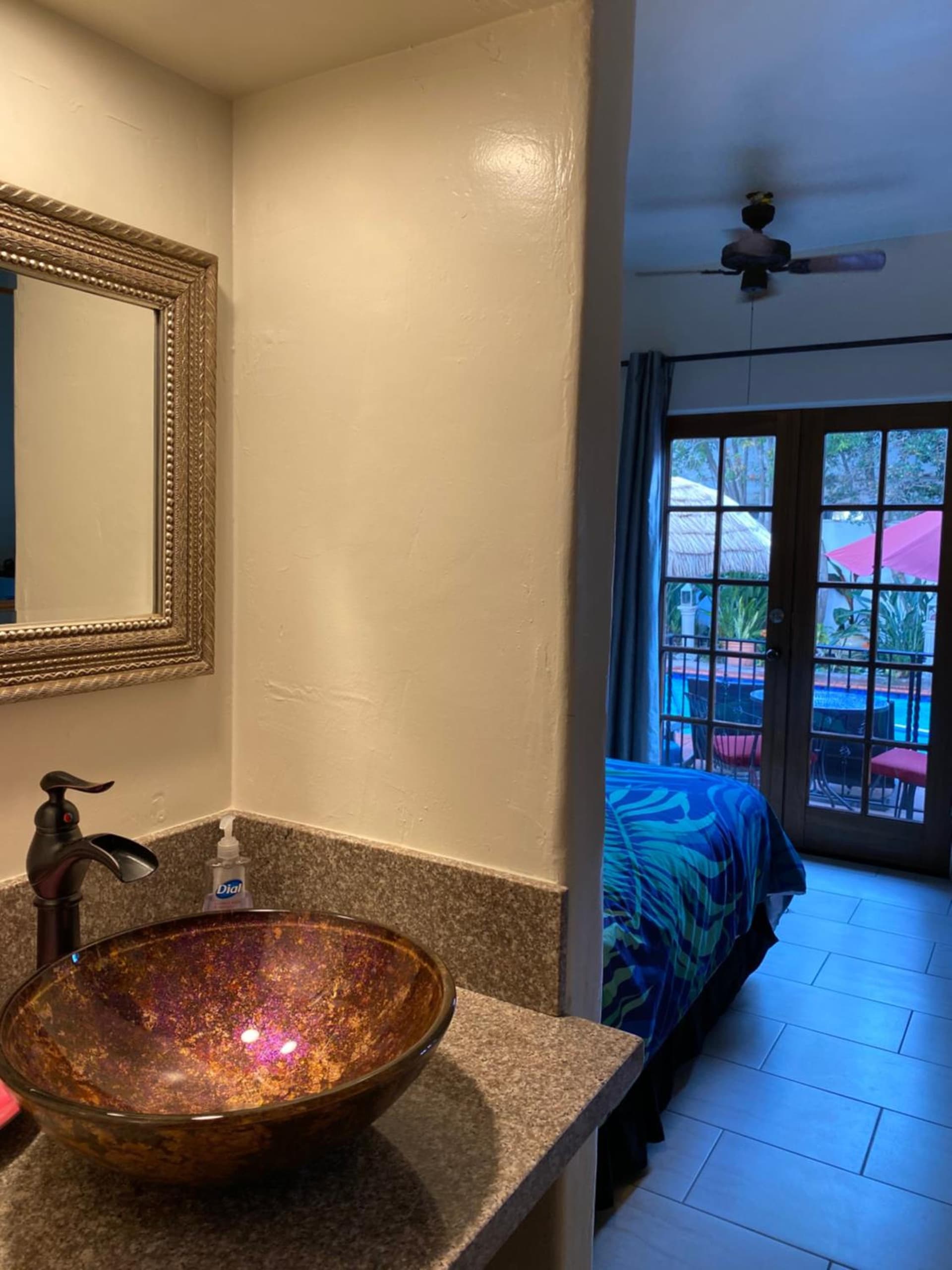 Villa Rosa Inn gallery photo in Santa Barbara, CA — image 67