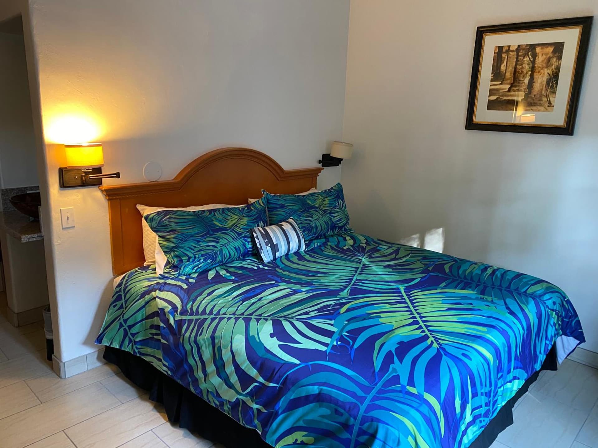 Villa Rosa Inn gallery photo in Santa Barbara, CA — image 31