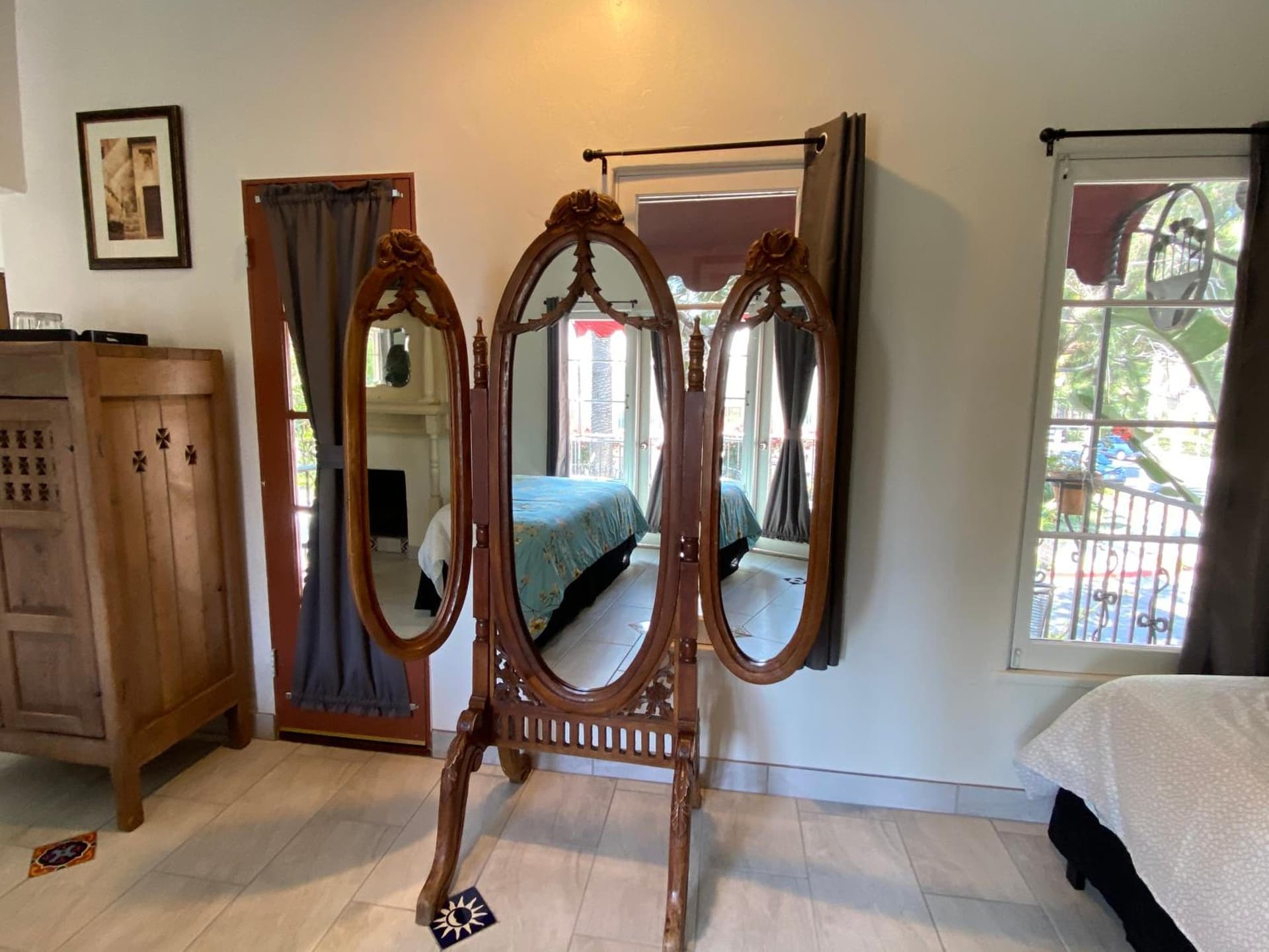 Villa Rosa Inn gallery photo in Santa Barbara, CA — image 85