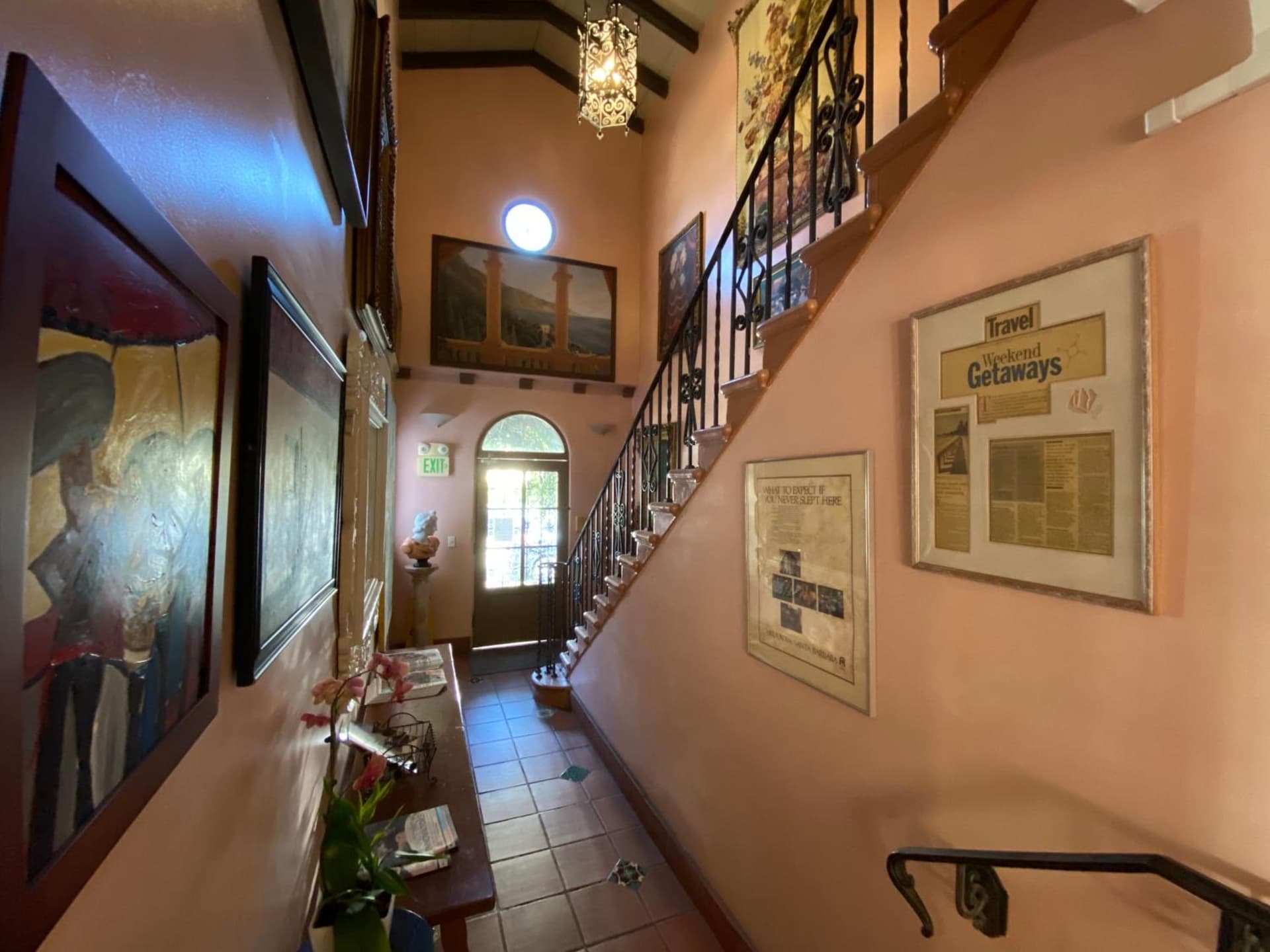 Villa Rosa Inn gallery photo in Santa Barbara, CA — image 82
