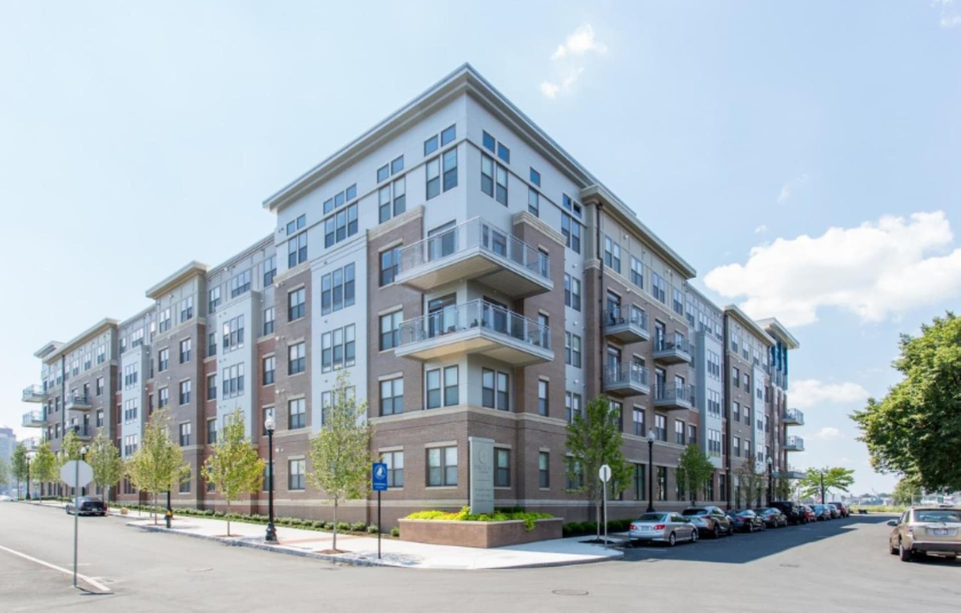 Global Luxury Suites East Boston featured exterior or lobby in Boston, MA — similar hotel