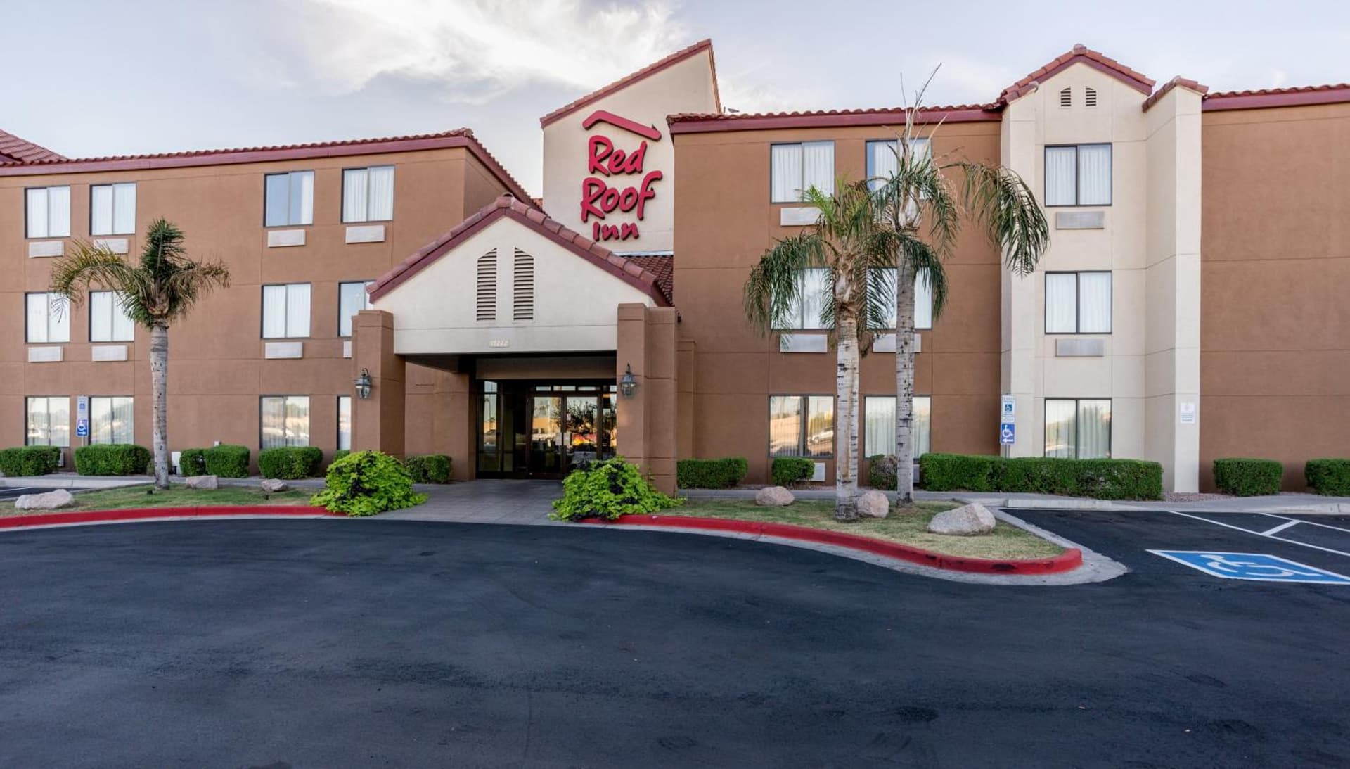 Red Roof Inn Phoenix North - I-17 at Bell Rd exterior or lobby in Phoenix, AZ — main listing photo