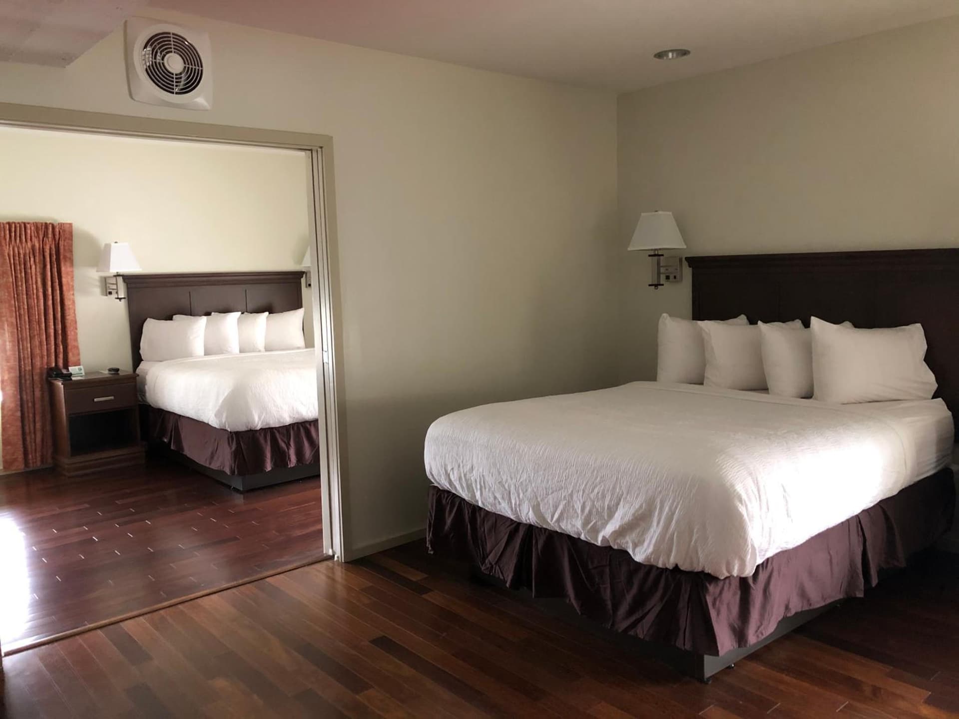 Grand Eastonian Hotel & Suites property views in Easton, PA — gallery photo 3