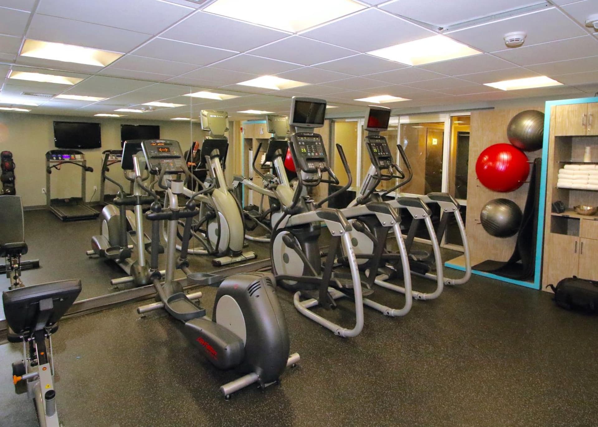 Crowne Plaza Suffern-Mahwah by IHG gallery photo in Suffern, NY — image 62