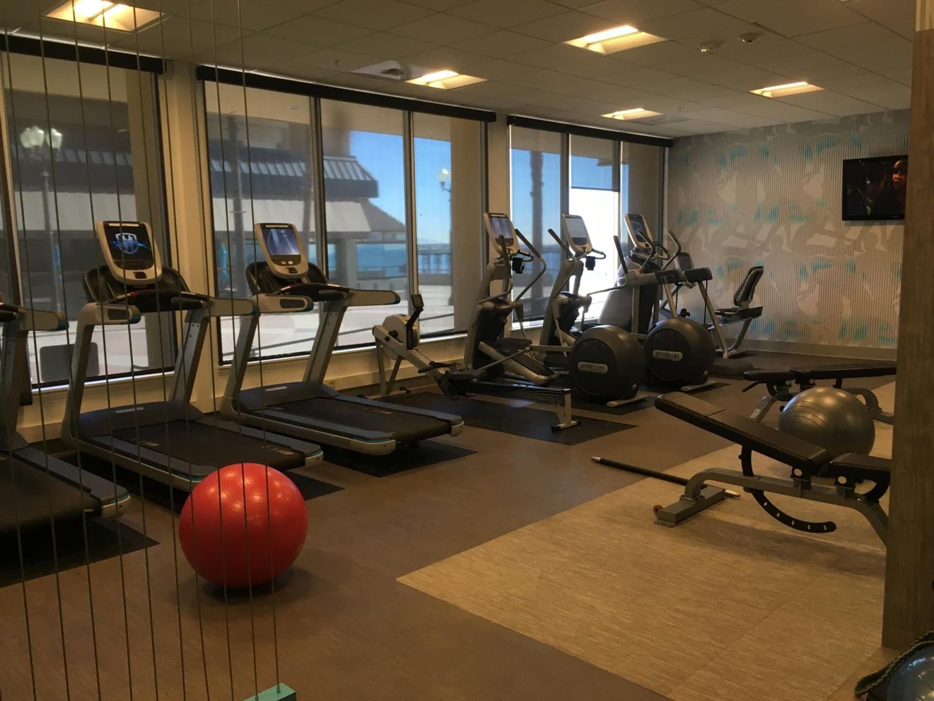 Crowne Plaza Ventura Beach by IHG gallery photo in Ventura, CA — image 74
