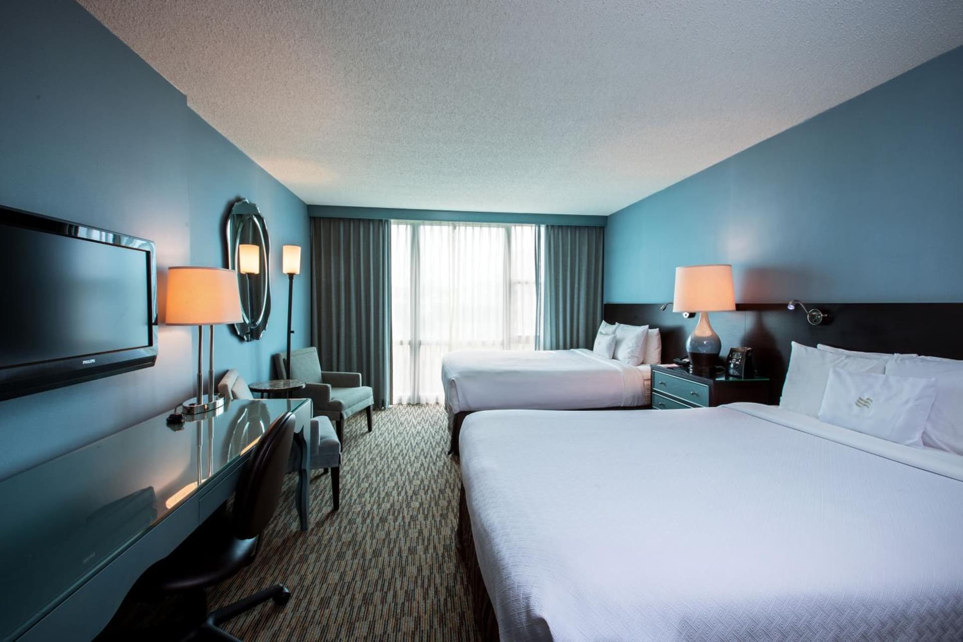 Crowne Plaza Hotel Glen Ellyn/Lombard by IHG property views in Glen Ellyn, IL — gallery photo 3