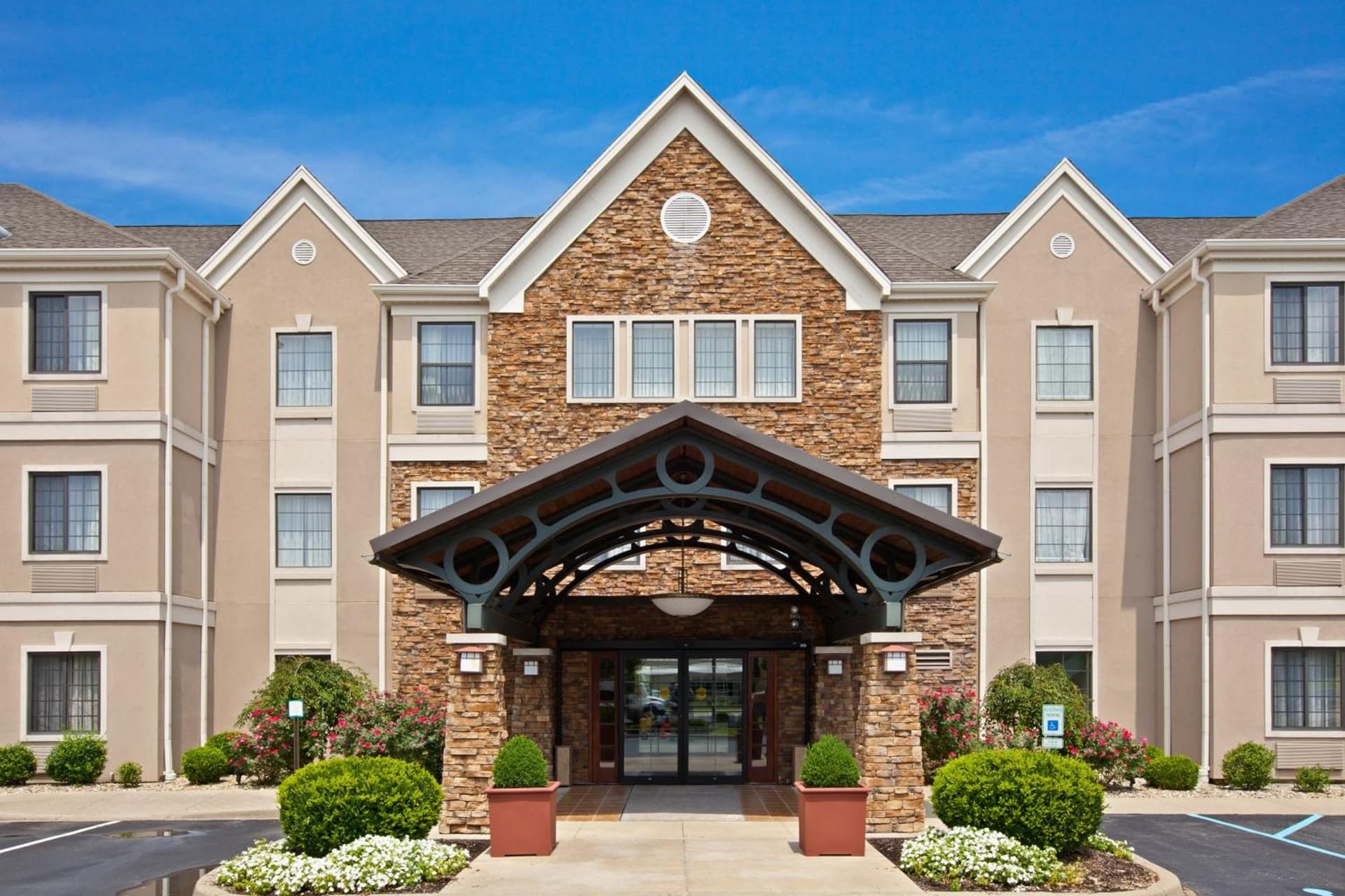 Staybridge Suites Louisville - East by IHG interior in Louisville, KY — gallery photo 2