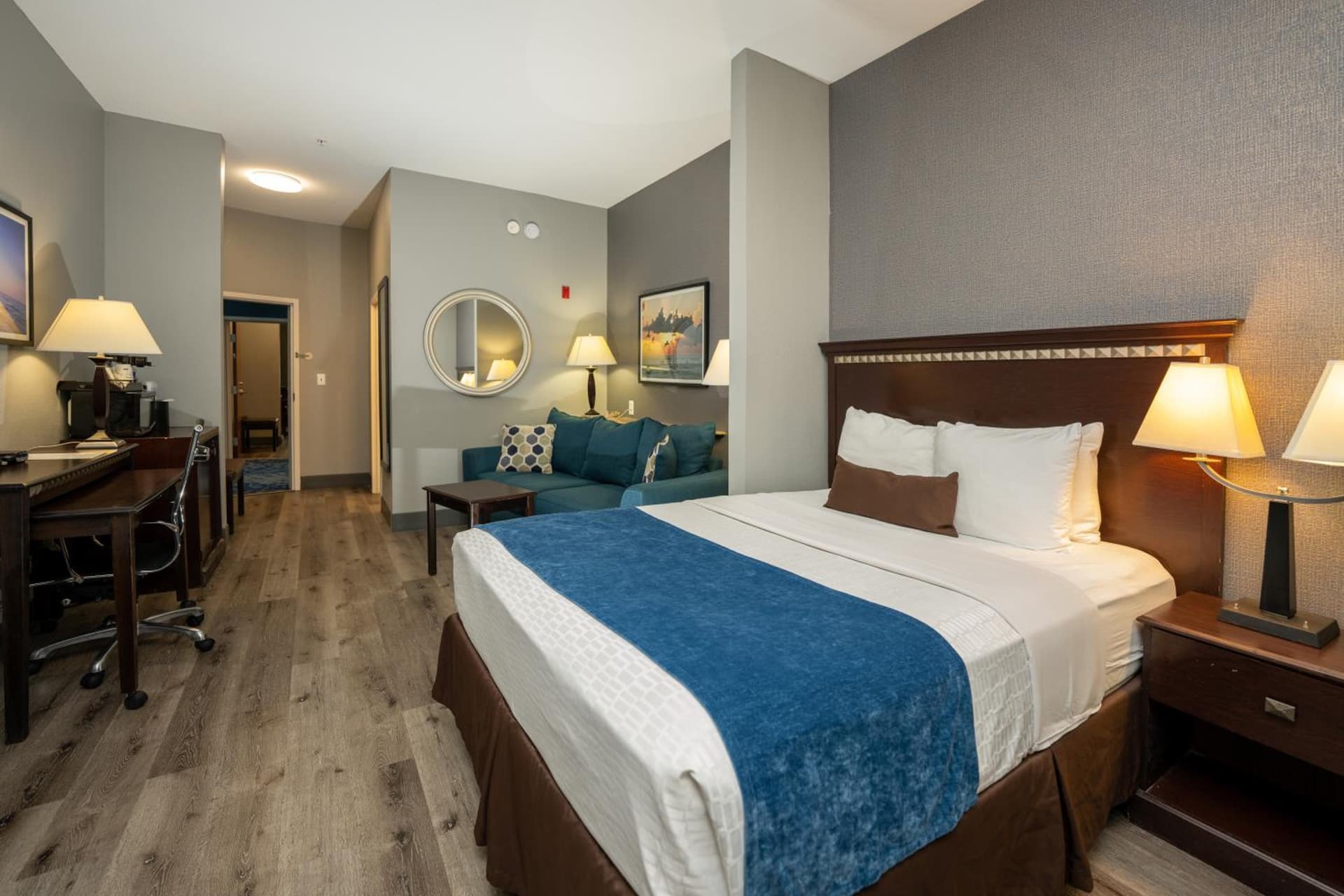 Comfort Suites Seabrook - La Porte - Kemah gallery photo in Seabrook, TX — image 27