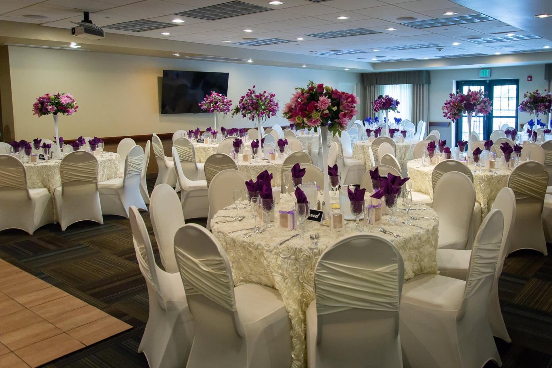 Staybridge Suites Rochester University by IHG gallery photo in Rochester, NY — image 90