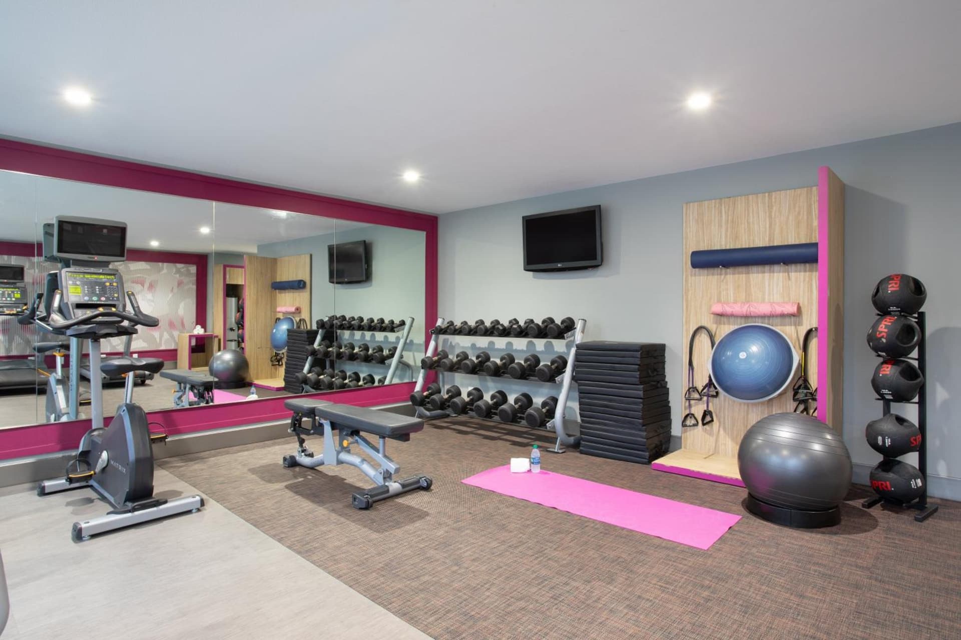 Crowne Plaza Costa Mesa Orange County by IHG gallery photo in Costa Mesa, CA — image 32