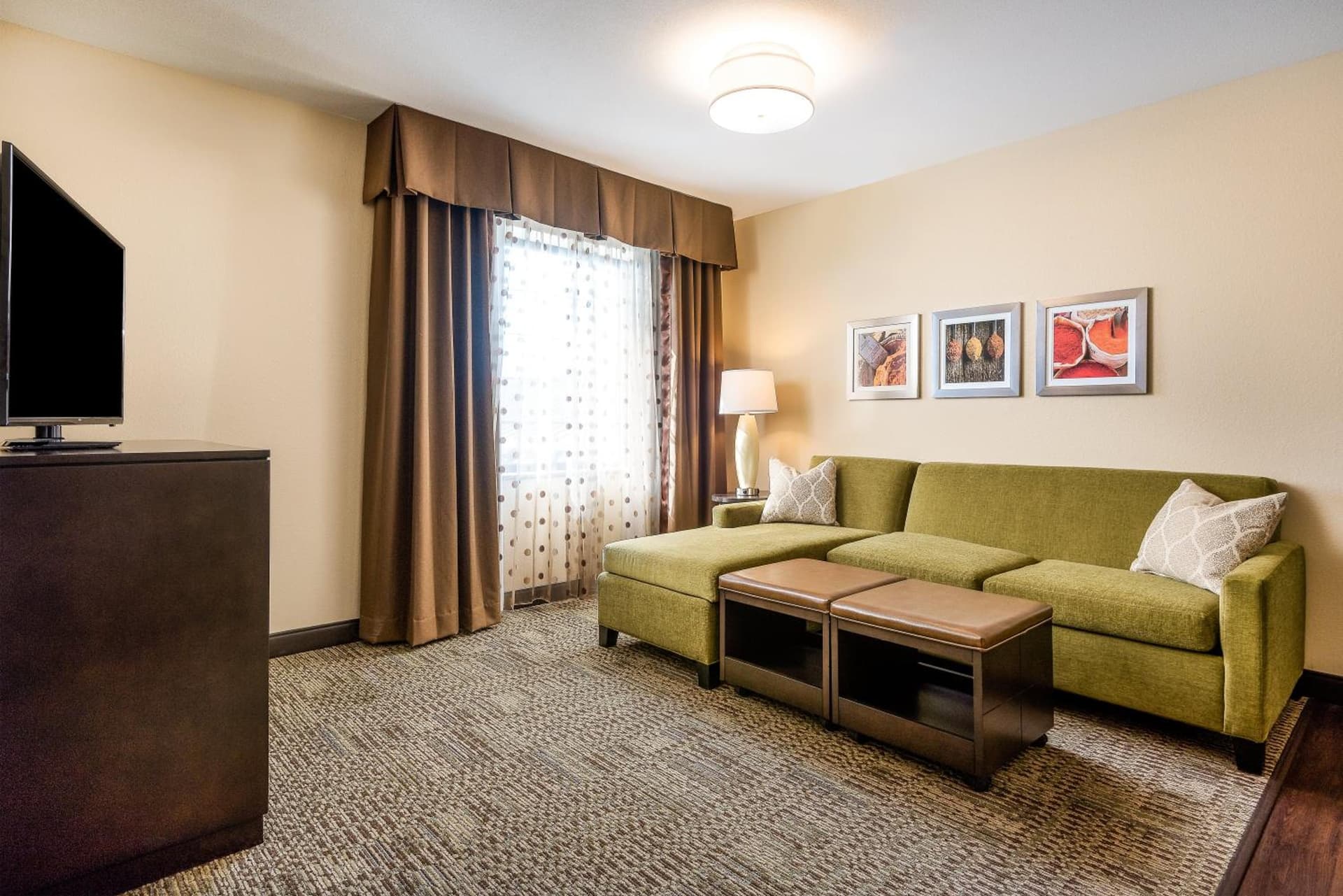 Staybridge Suites Eau Claire - Altoona by IHG gallery photo in Altoona, WI — image 66
