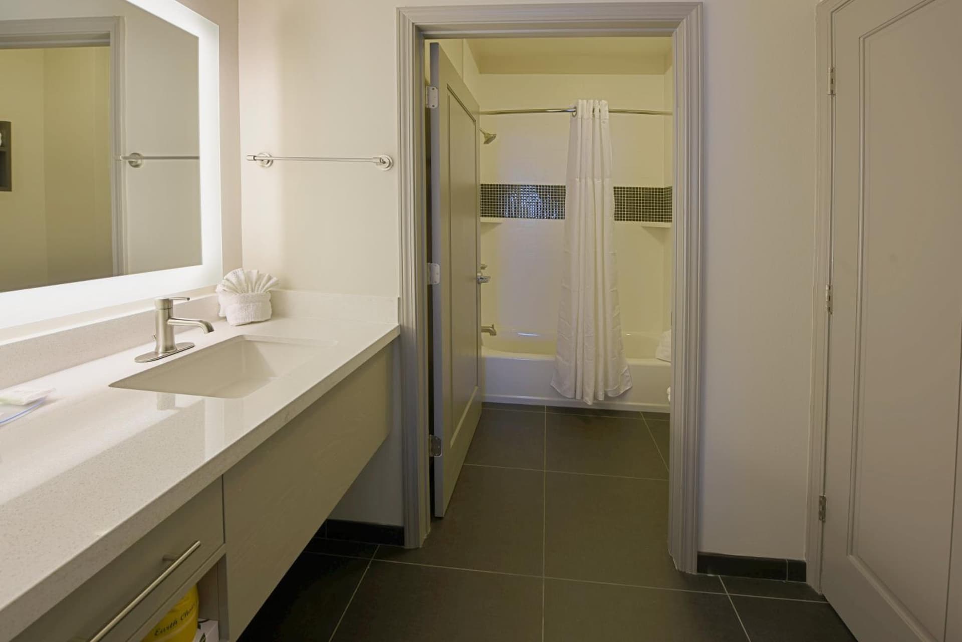 Staybridge Suites - Little Rock - Medical Center by IHG gallery photo in Little Rock, AR — image 43