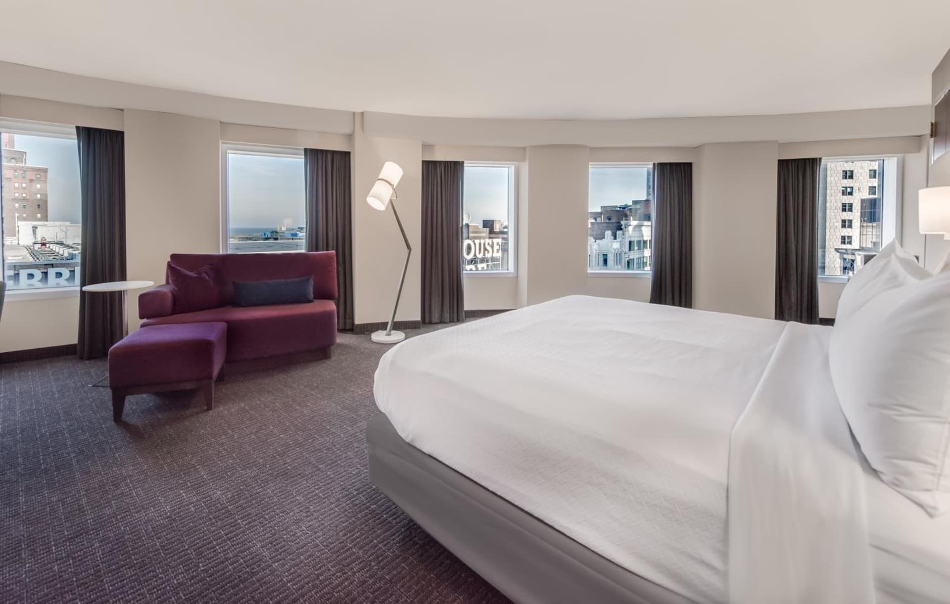 Crowne Plaza Cleveland at Playhouse Square by IHG gallery photo in Cleveland, OH — image 65