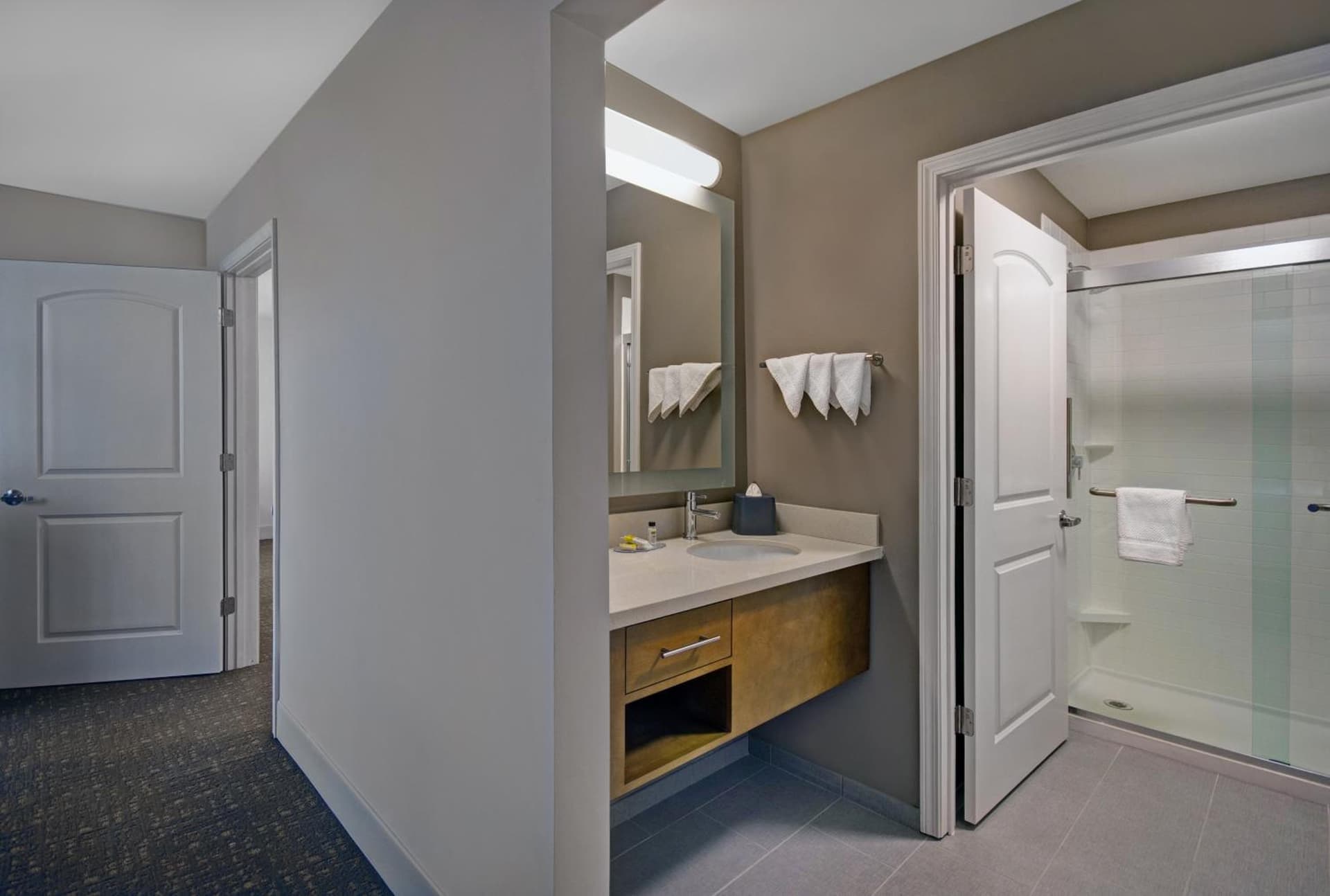Staybridge Suites Sterling Heights - Detroit Area by IHG gallery photo in Sterling Heights, MI — image 15