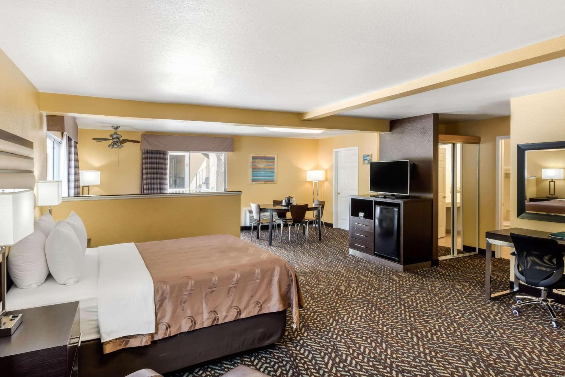 Quality Inn & Suites Capitola By the Sea gallery photo in Capitola, CA — image 23
