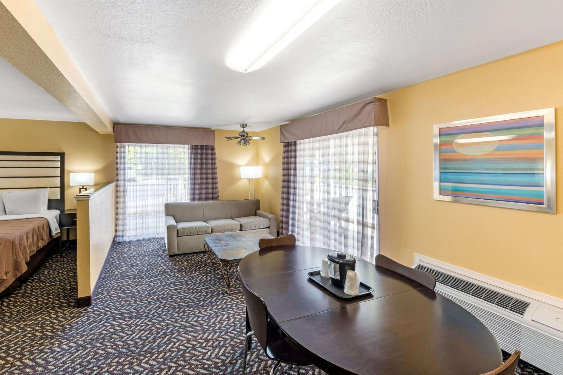 Quality Inn & Suites Capitola By the Sea gallery photo in Capitola, CA — image 16