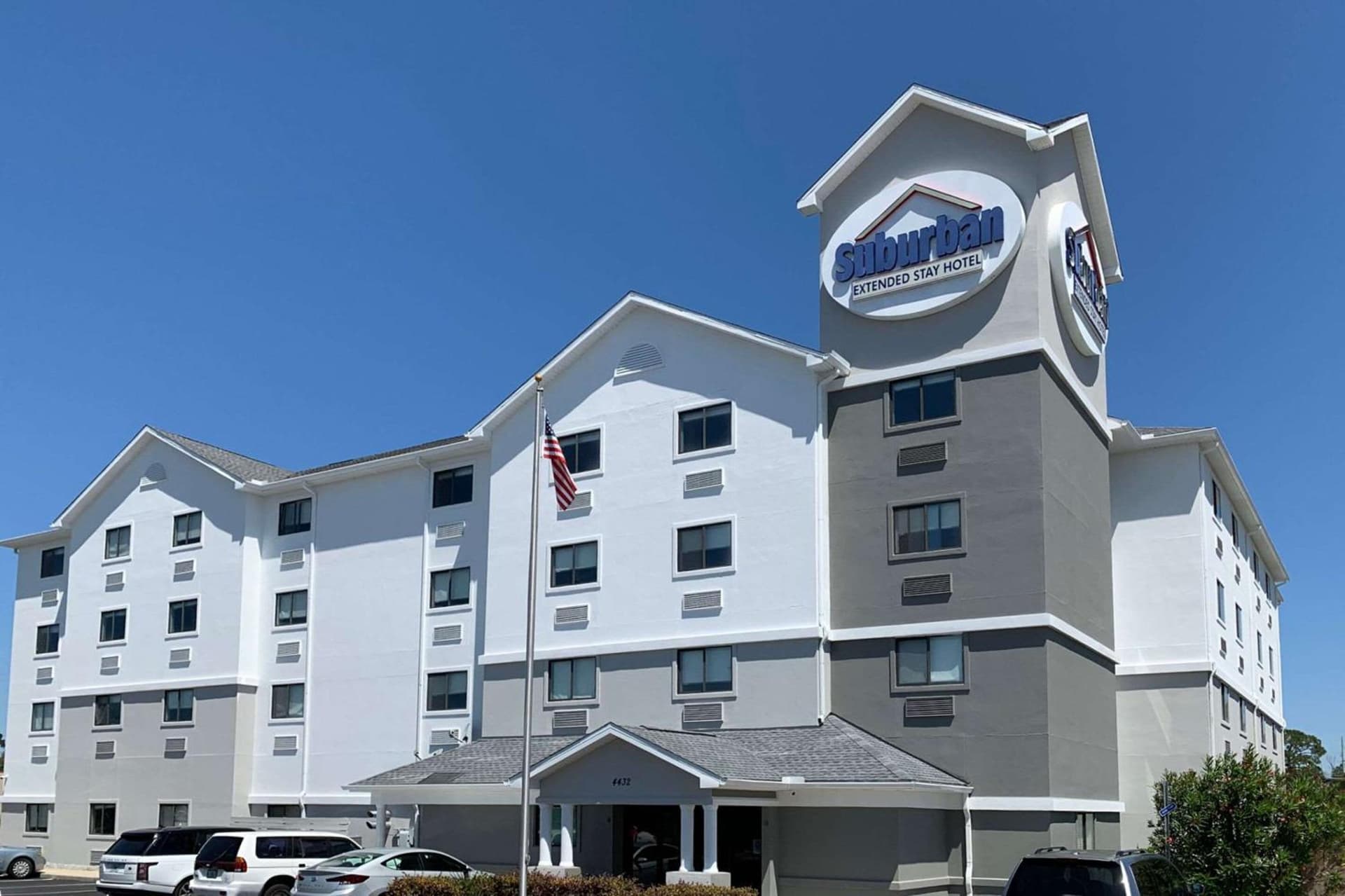 Suburban Studios near Panama City Beach exterior or lobby in Panama City, FL — main listing photo