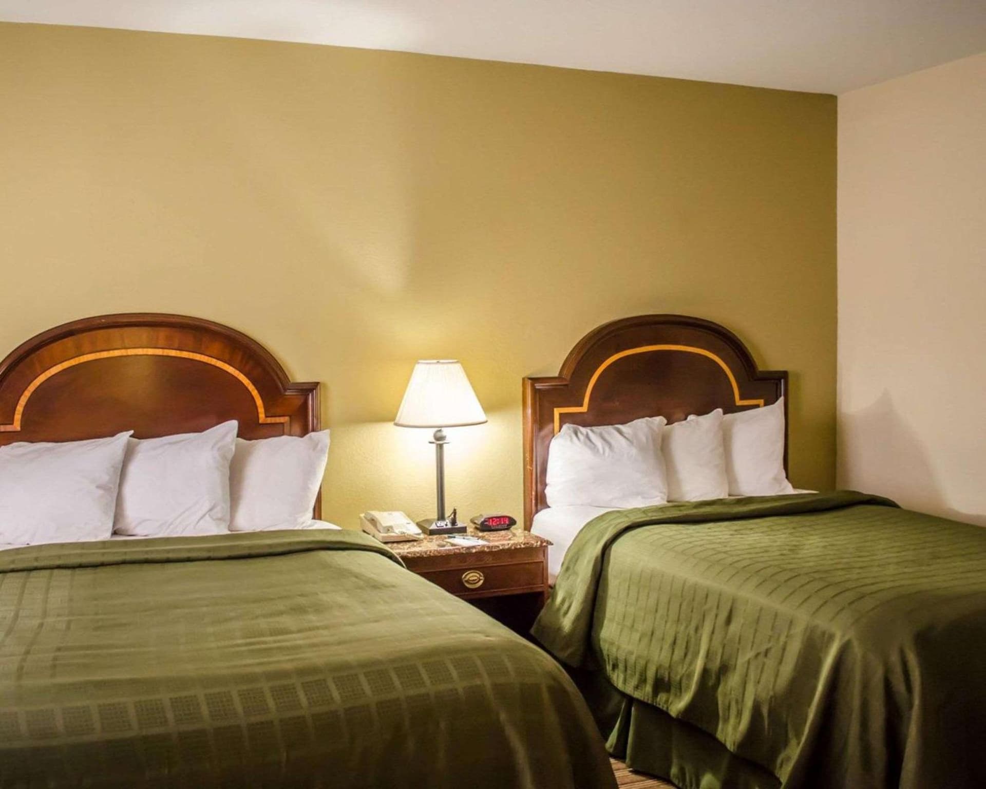 Quality Inn & Suites Pensacola Bayview gallery photo in Pensacola, FL — image 23