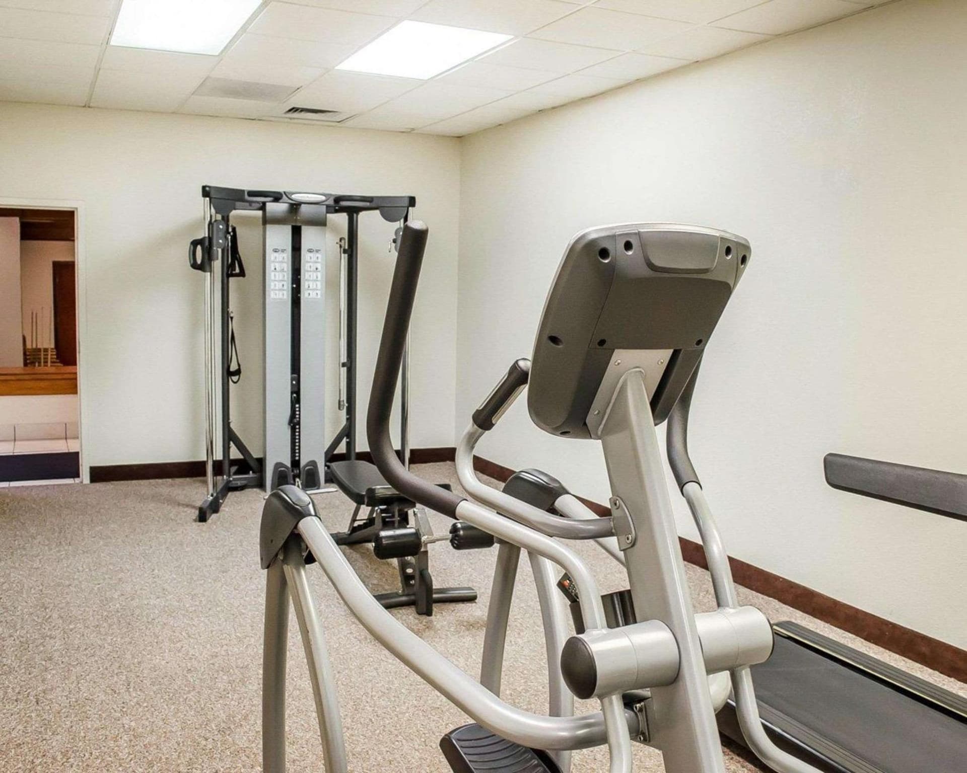 Quality Inn & Suites Pensacola Bayview gallery photo in Pensacola, FL — image 24