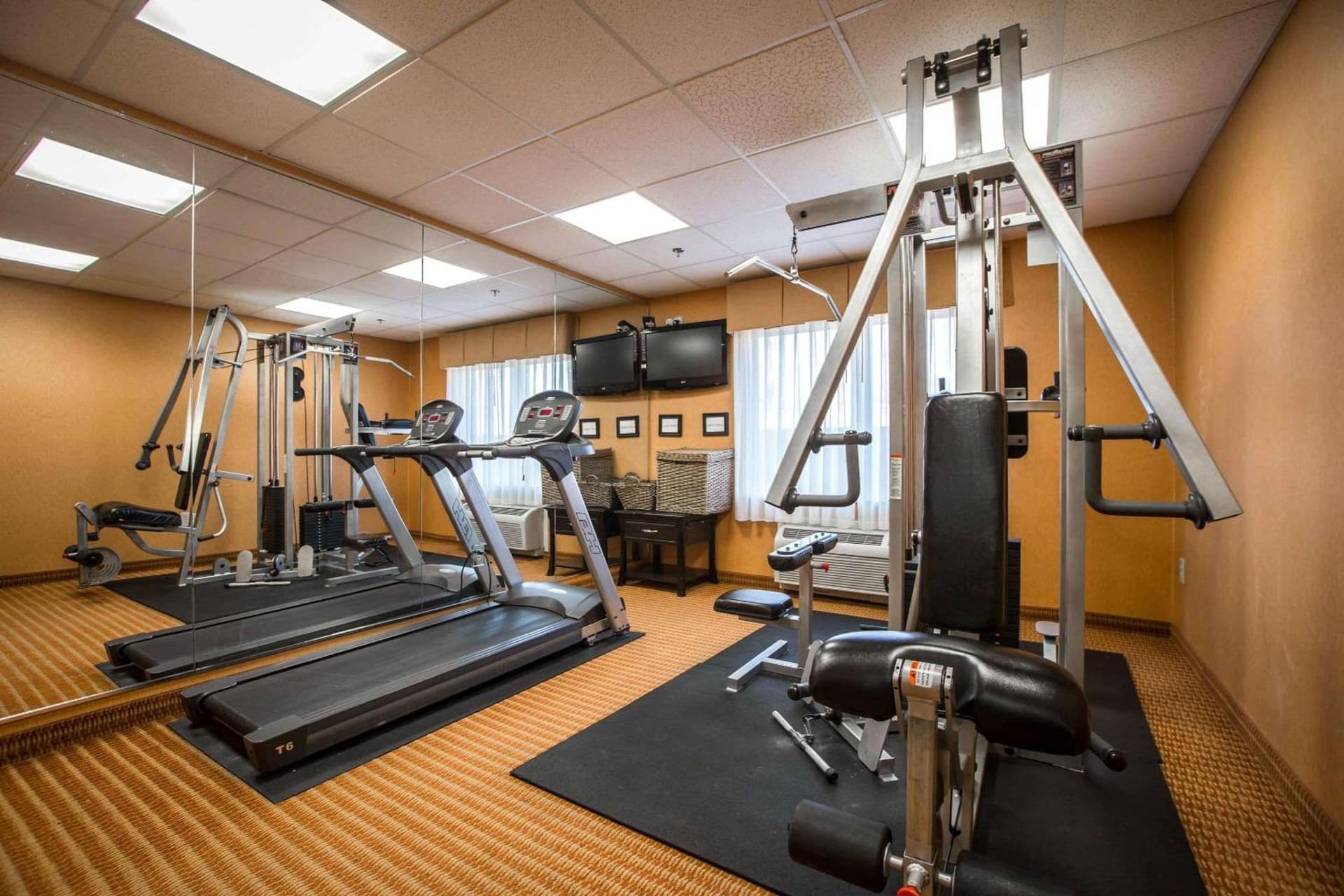Comfort Inn & Suites Augusta Fort Gordon Area gallery photo in Augusta, GA — image 41