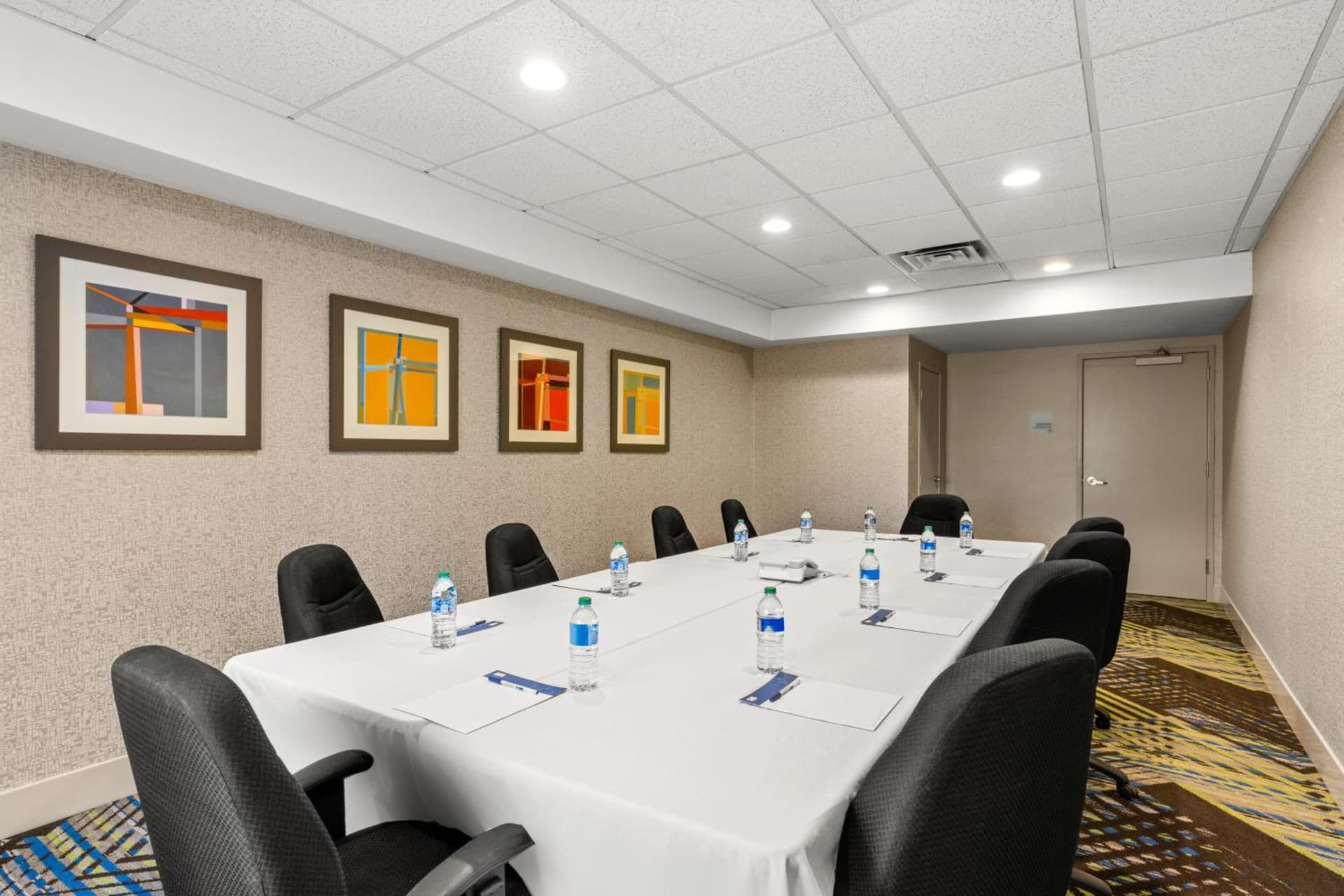 Holiday Inn Express and Suites Sumner by IHG gallery photo in Sumner, WA — image 30